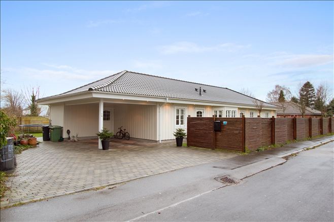 Fredensbovej 5, 2680 Solrød Strand (Billede 1)