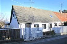 Møllegade 8, Tejn