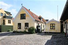 Fogdens Plads 6