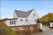 Trekronervej 4, Strøby egede