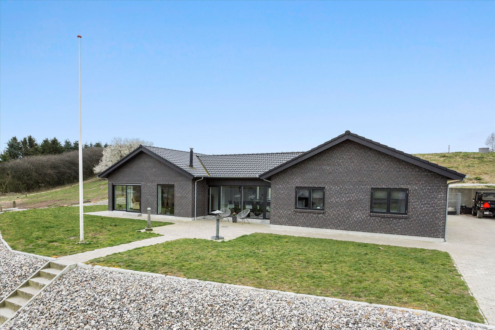 Landejendom til Salg hovedvej 117, hammer, 7160 Tørring