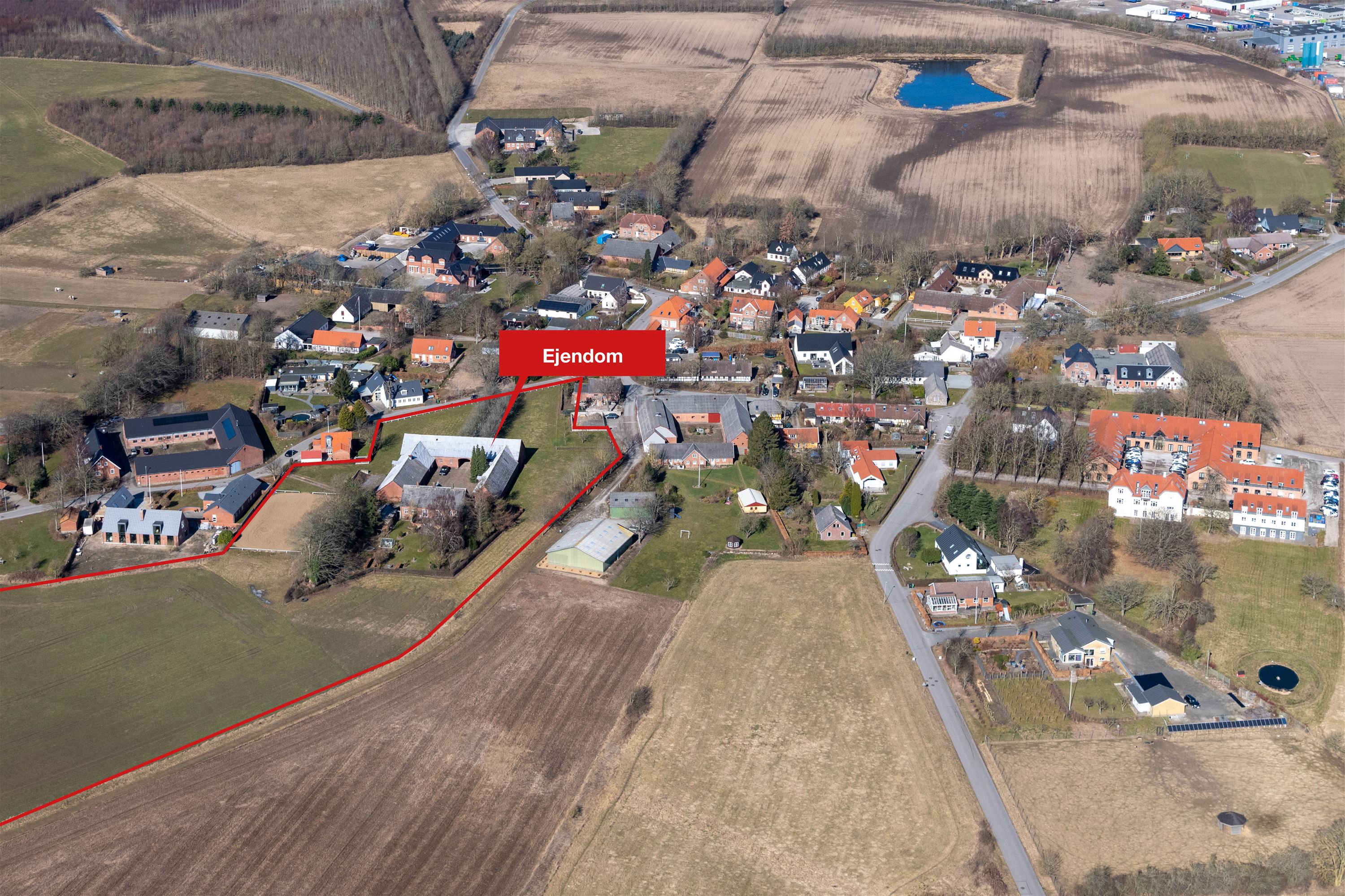 erhvervsejendomme - Espenhoejvej 1, 8381 Tilst