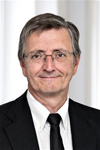 Henrik Elbæk
