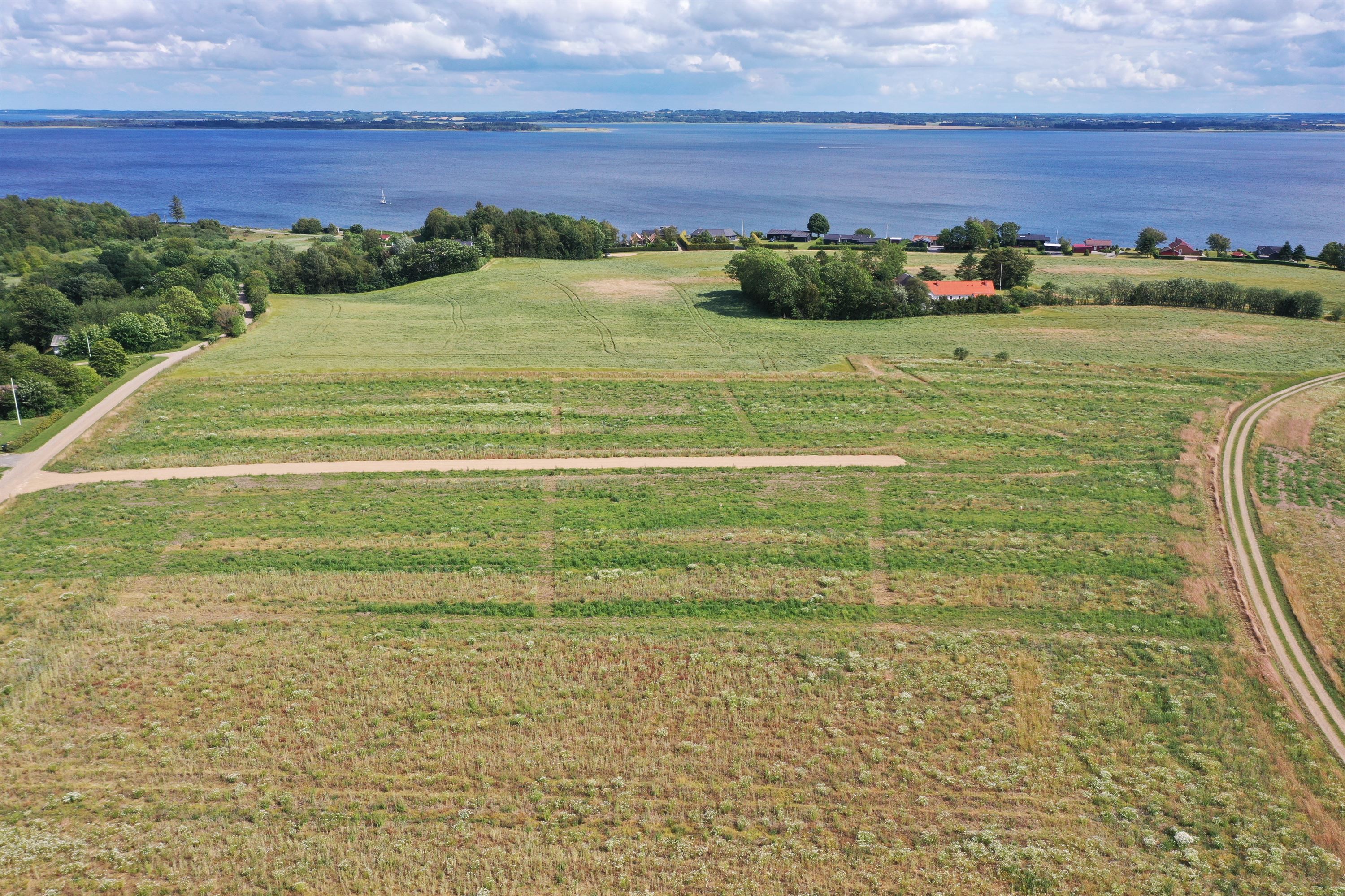 Grund, 1608 m²