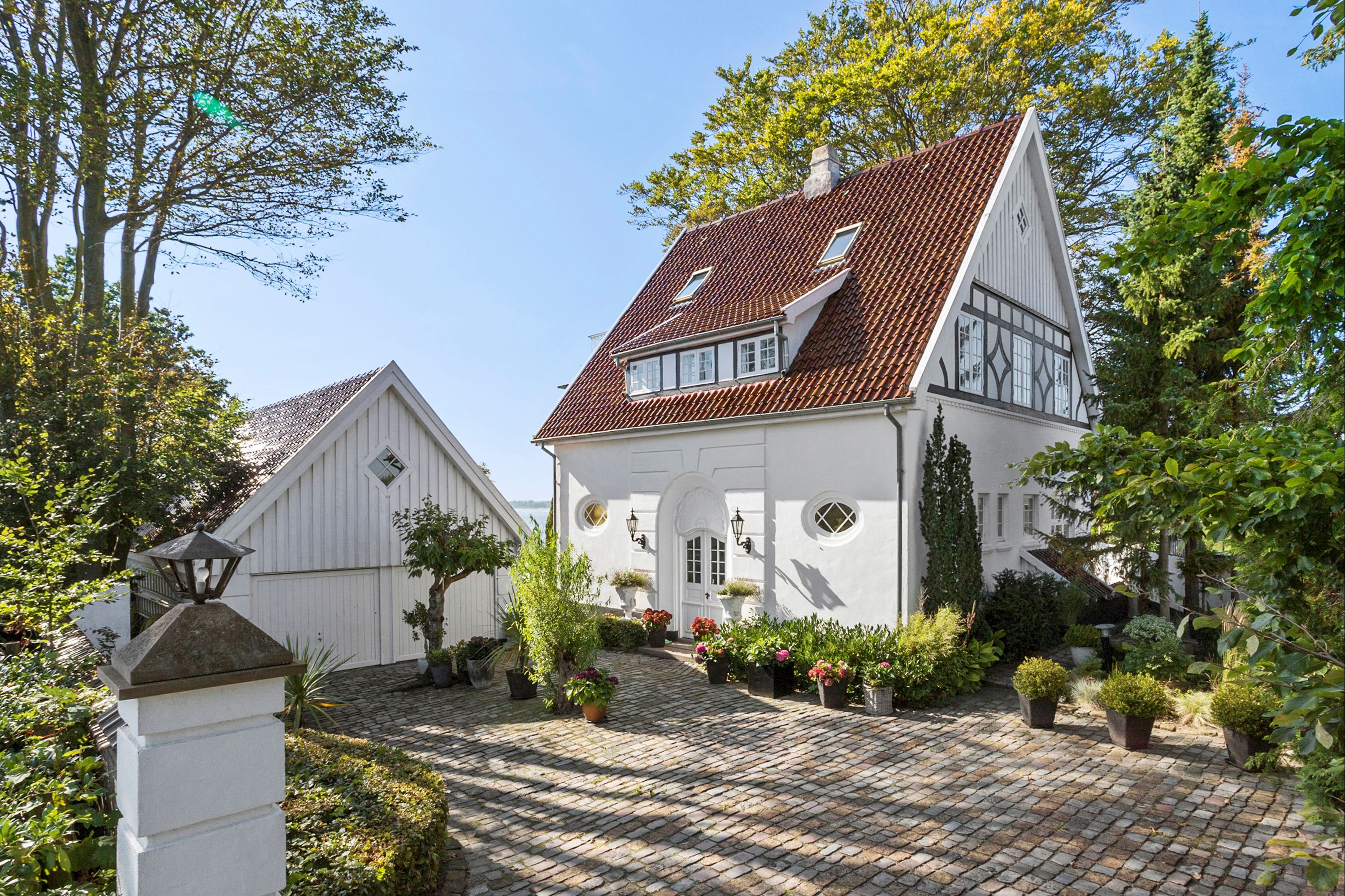Hus – Horsens, Husodde - Flere