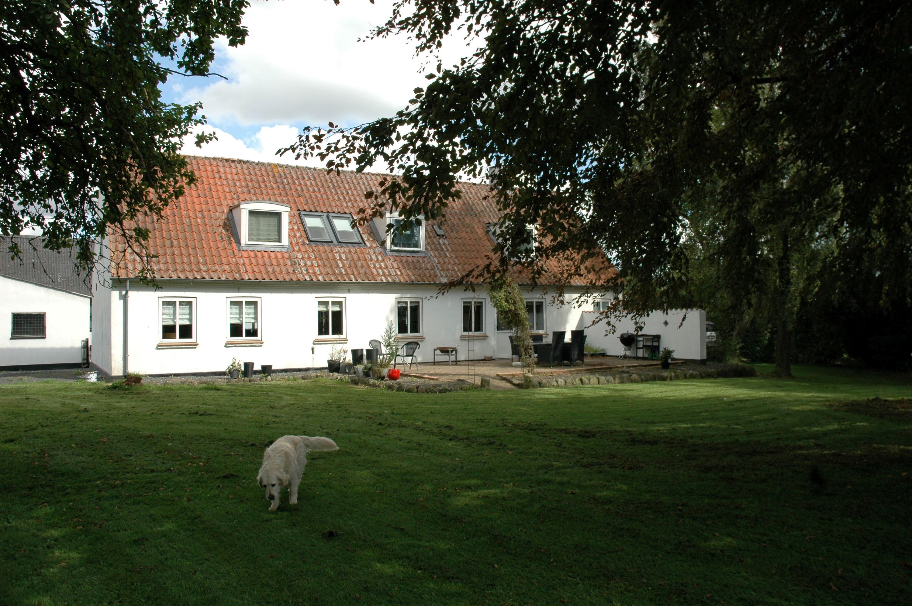 Landejendom på Gl Århusvej 31 8732 Hovedgård.