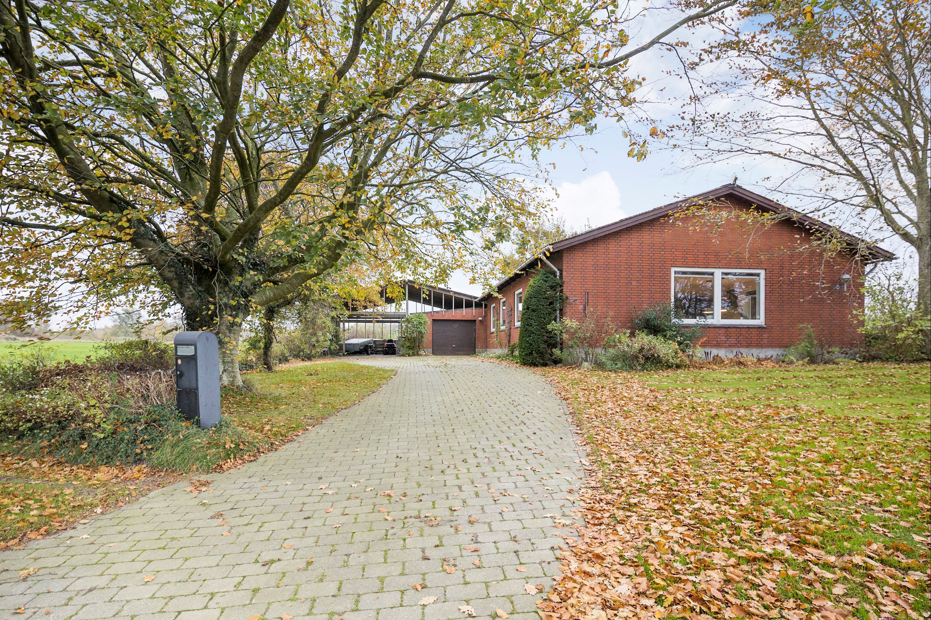 Villa på Staunvej 25 9240 Nibe.