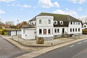 Hovedgaden 48