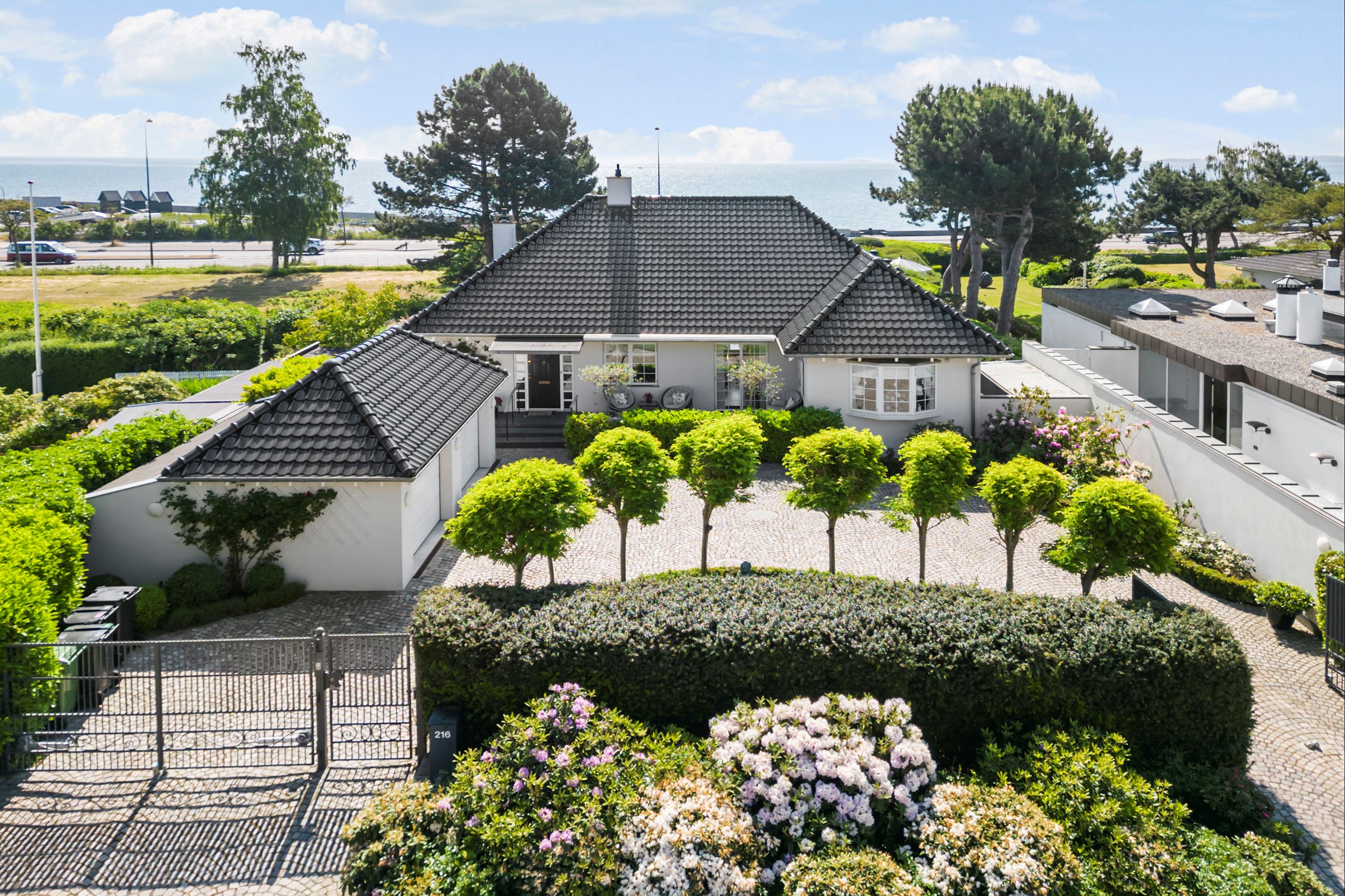 Strandvejen 216, 2920 Charlottenlund – billede 1 af 1