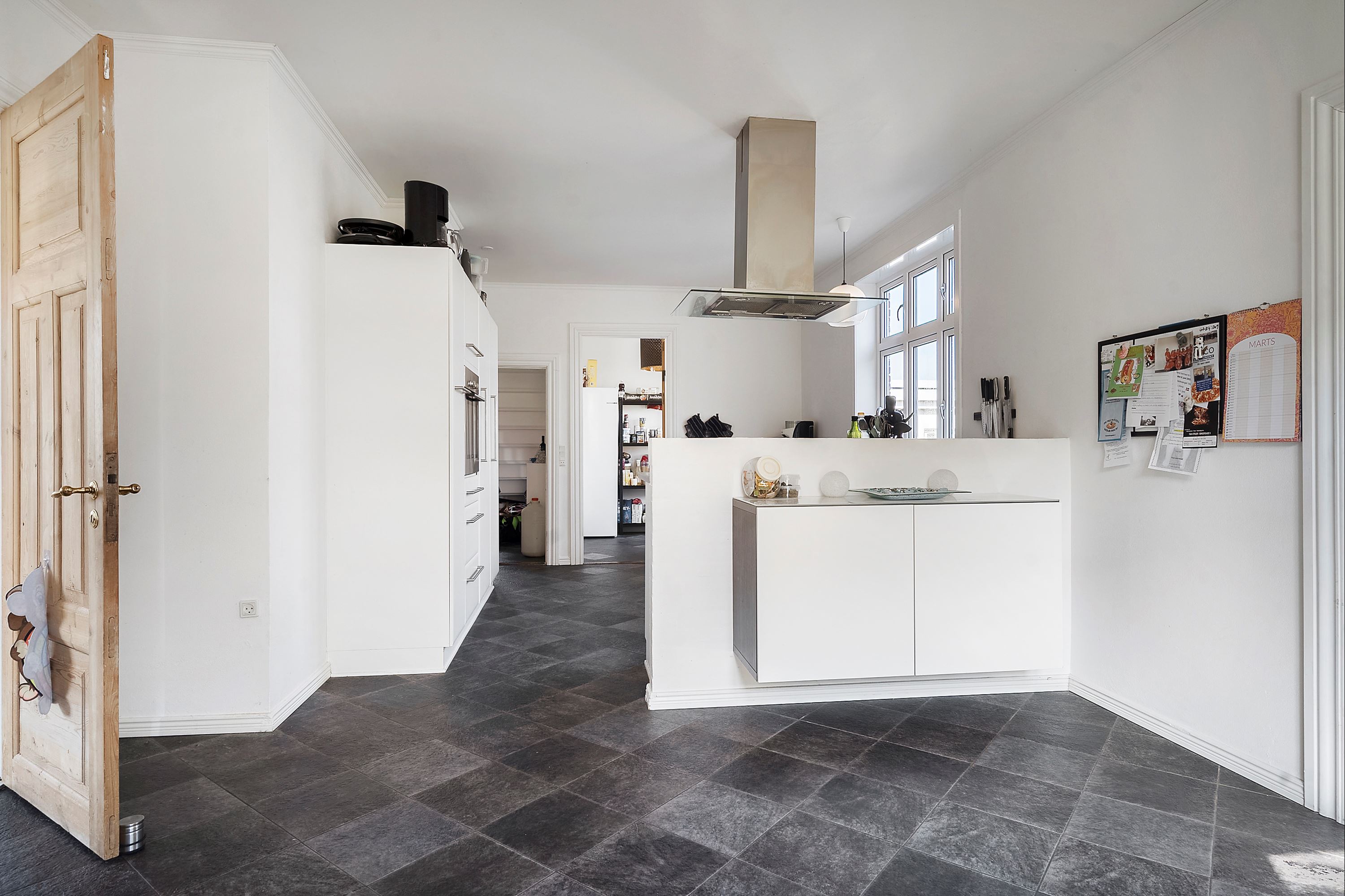 Hus – Thyholm, Semb - Flere