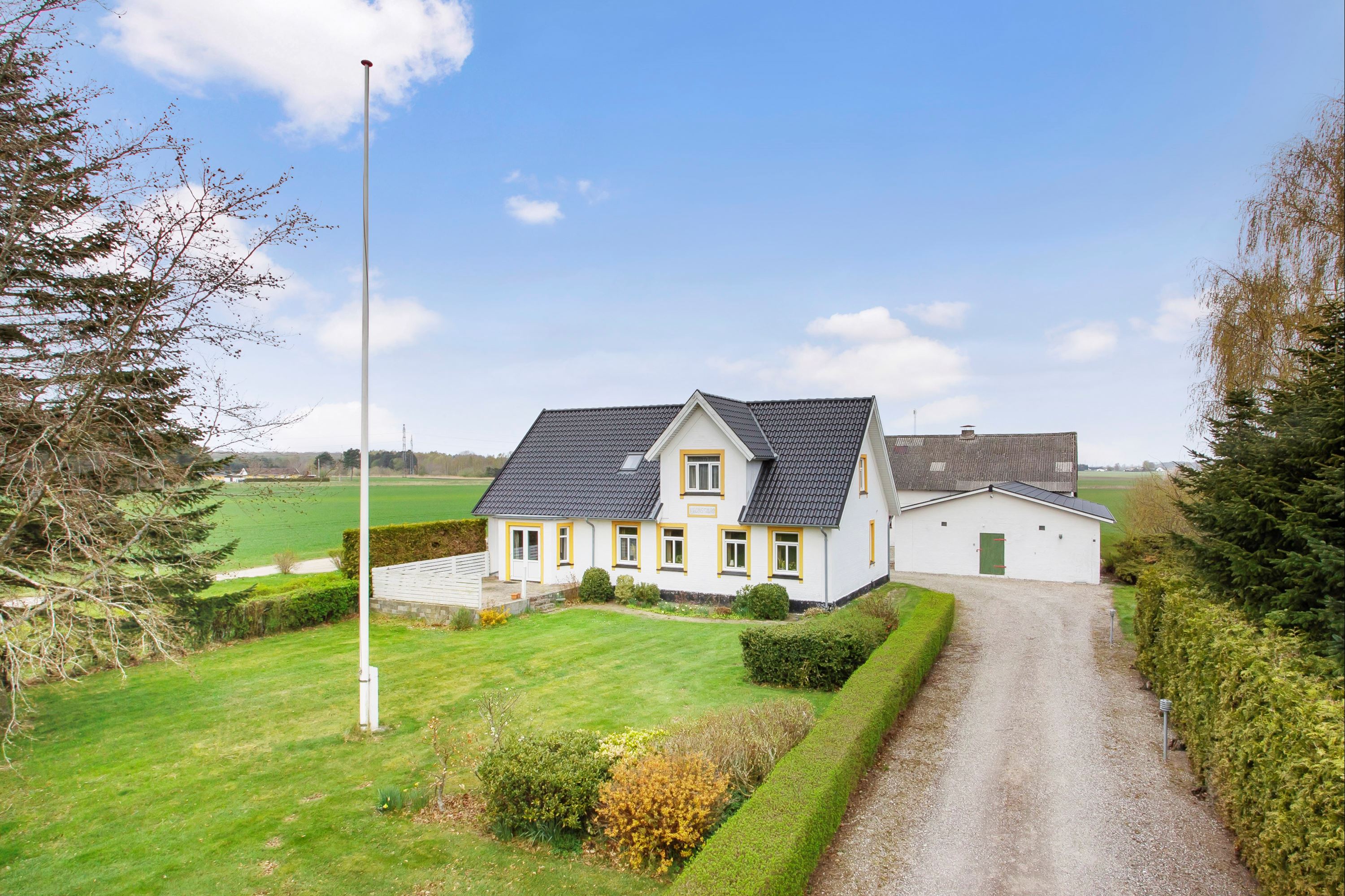 Landejendom på Bjerredevej 17 4682 Tureby.