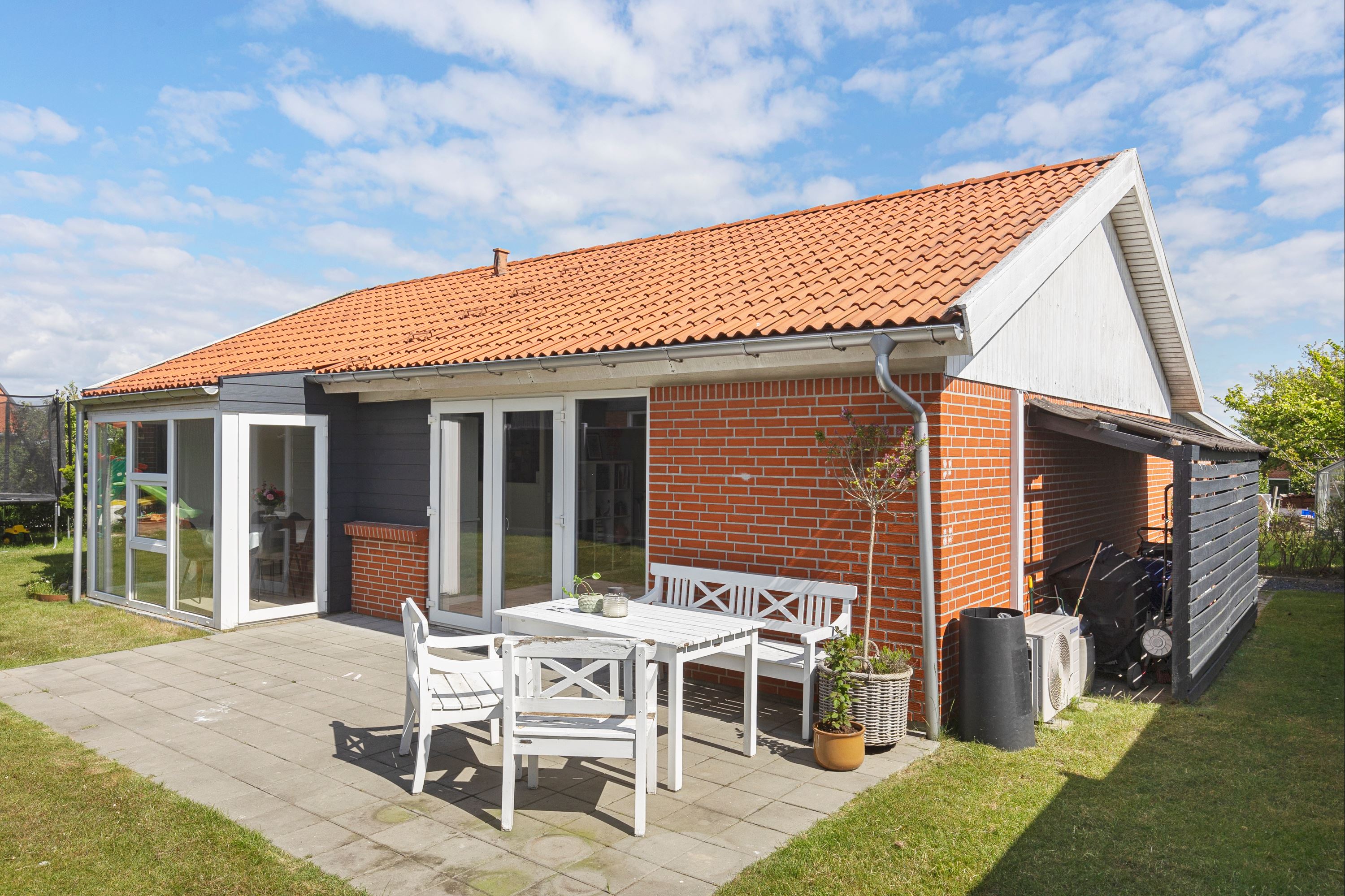 Villa på Lenesminde 4 8960 Randers SØ.