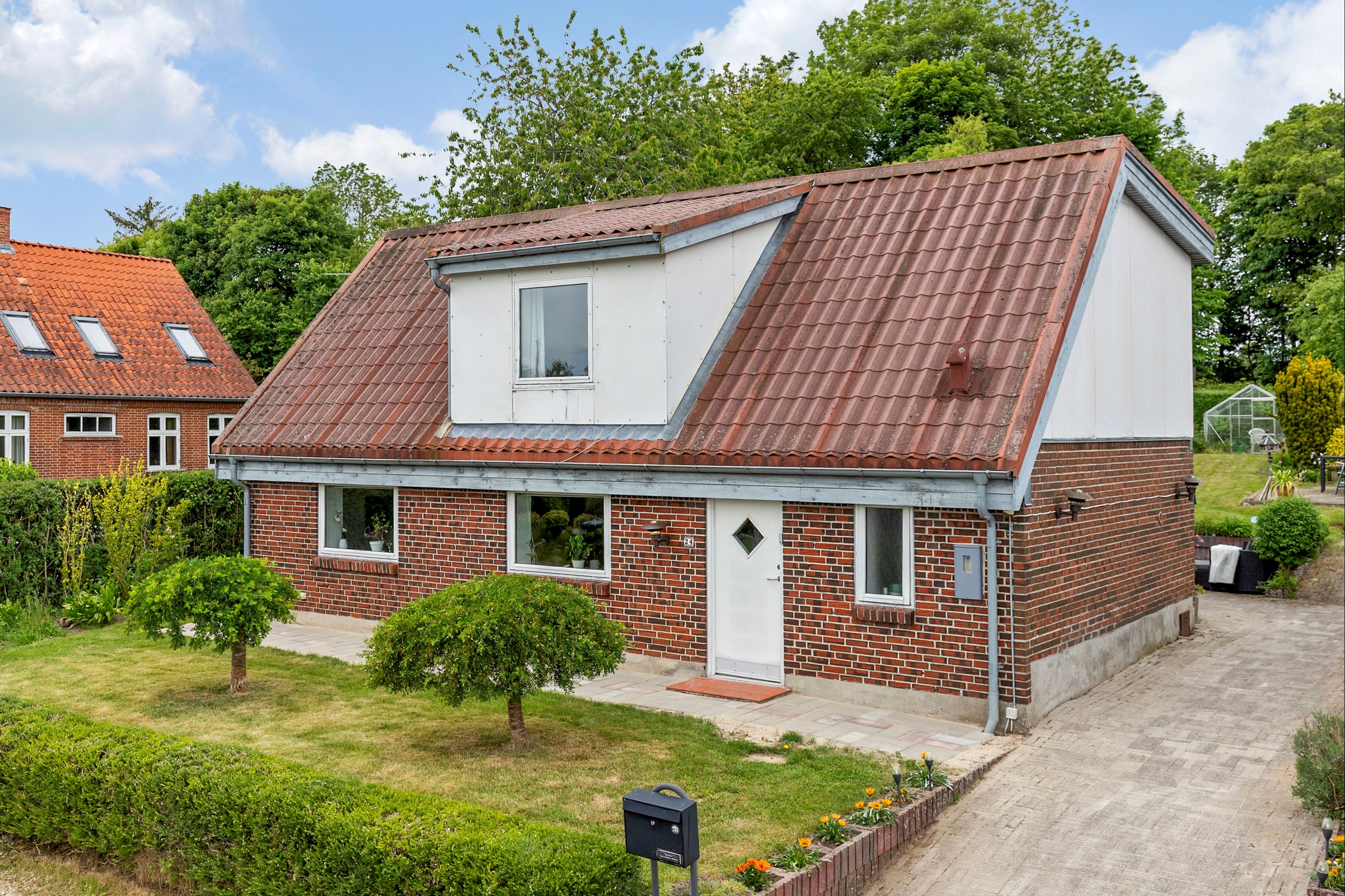 Villa på Byvej 24 8370 Hadsten.