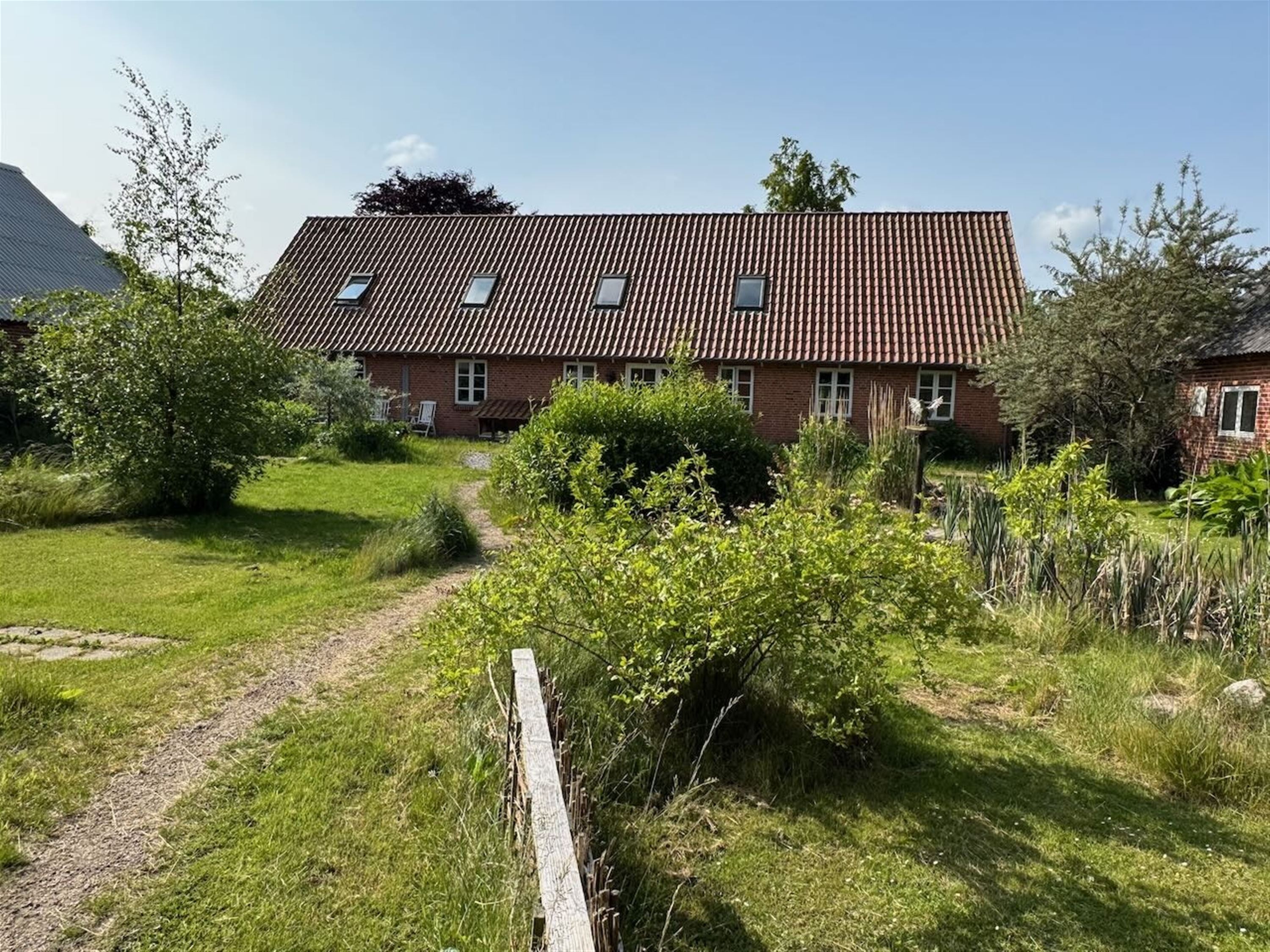 Villa på Nølev Byvej 36 8300 Odder.