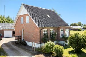 Villa til salg hos EDC Poul Erik Bech