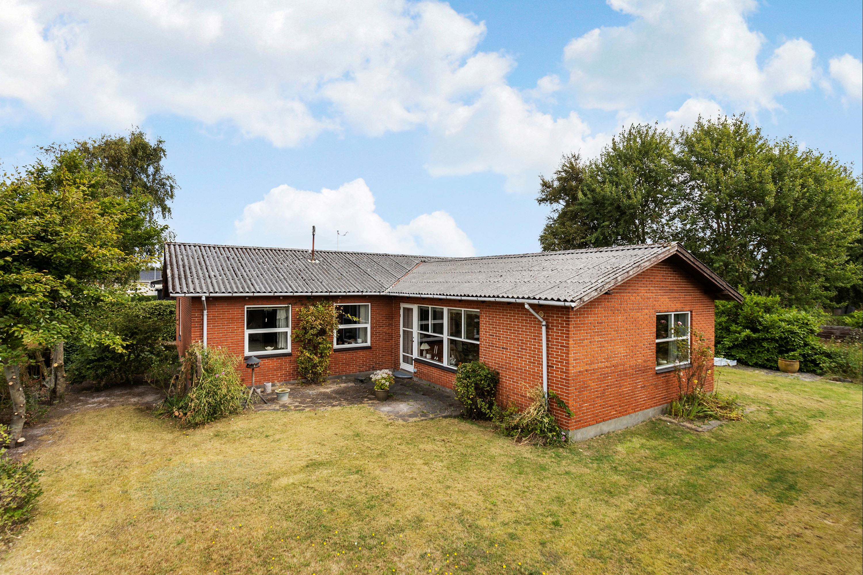 Villa på Cort Adelers Vej 3 9900 Frederikshavn.