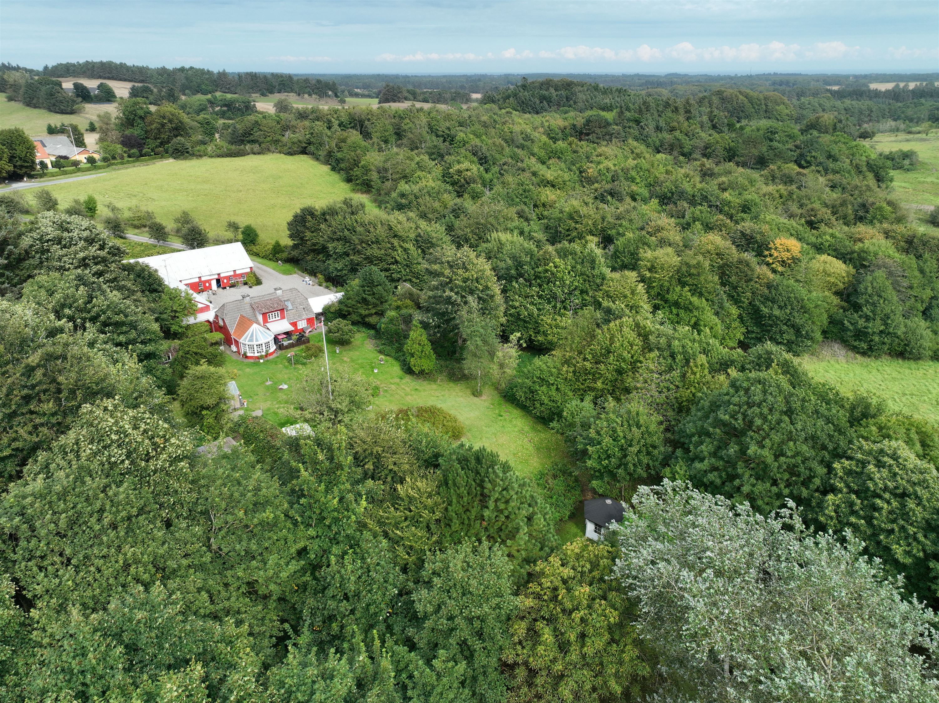 Landejendom på Sdr. Kirkevej 59 9330 Dronninglund.