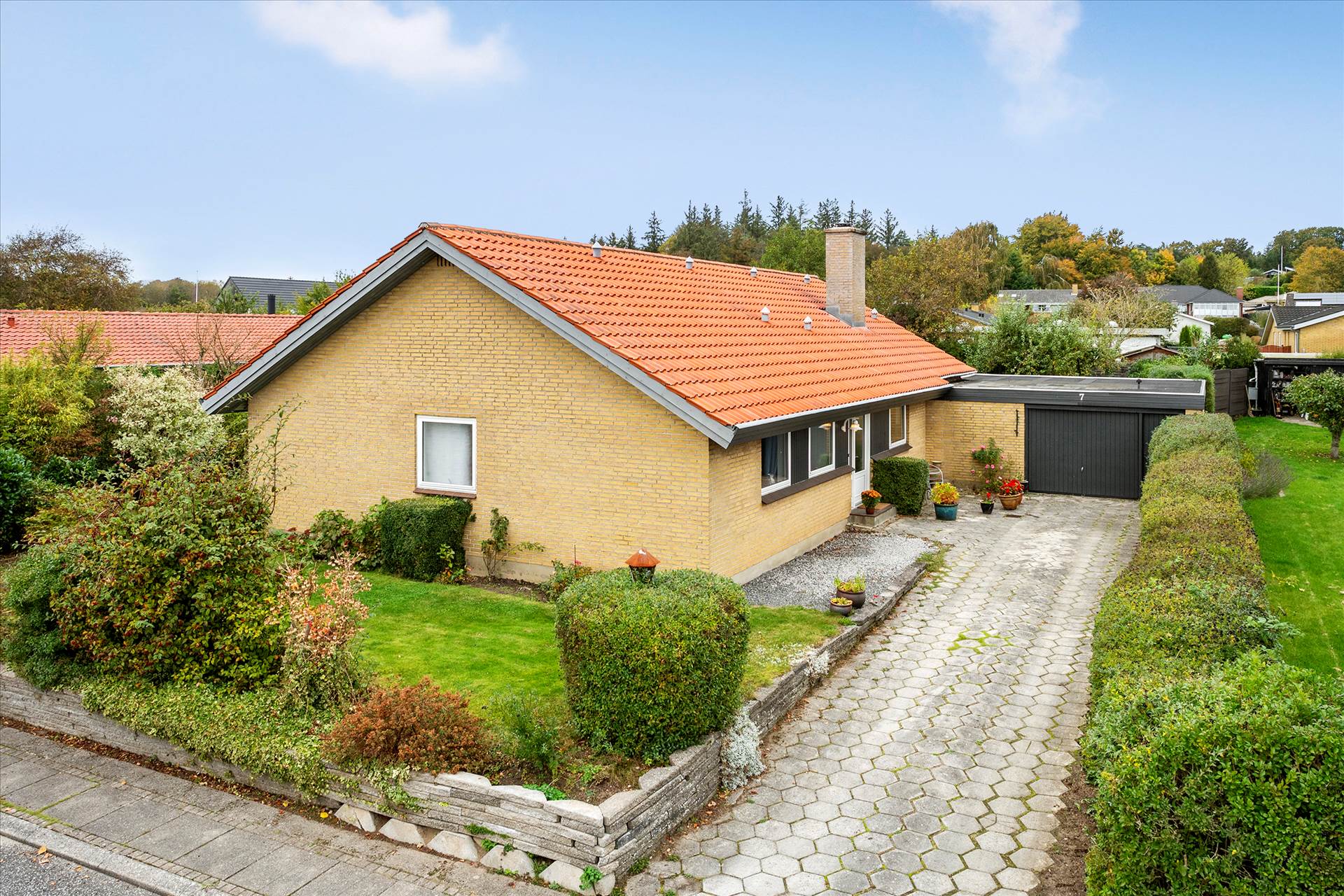 Villa til salg - Hyldevej 7, Høll