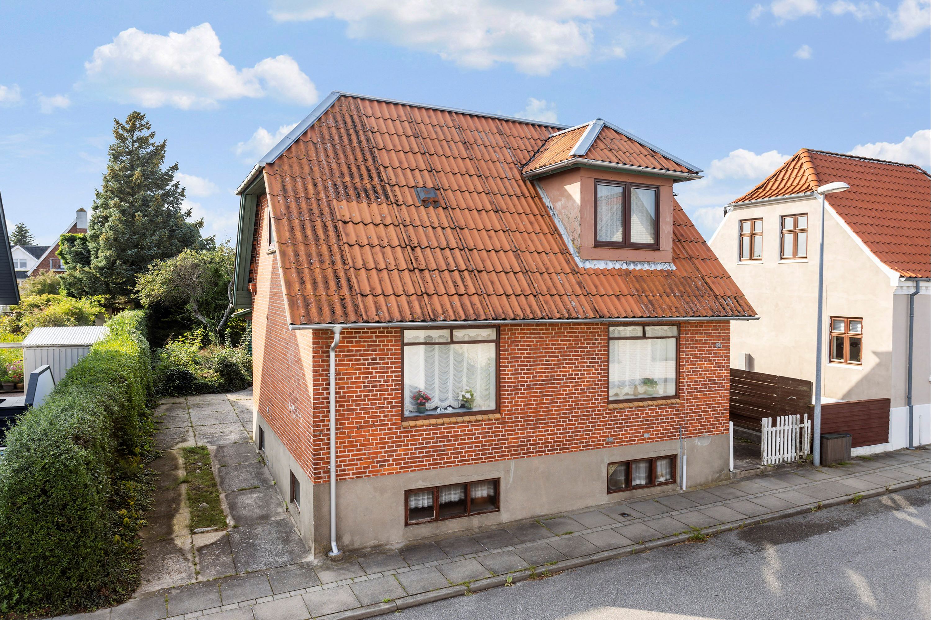 Villa på Elmevej 54 9900 Frederikshavn.