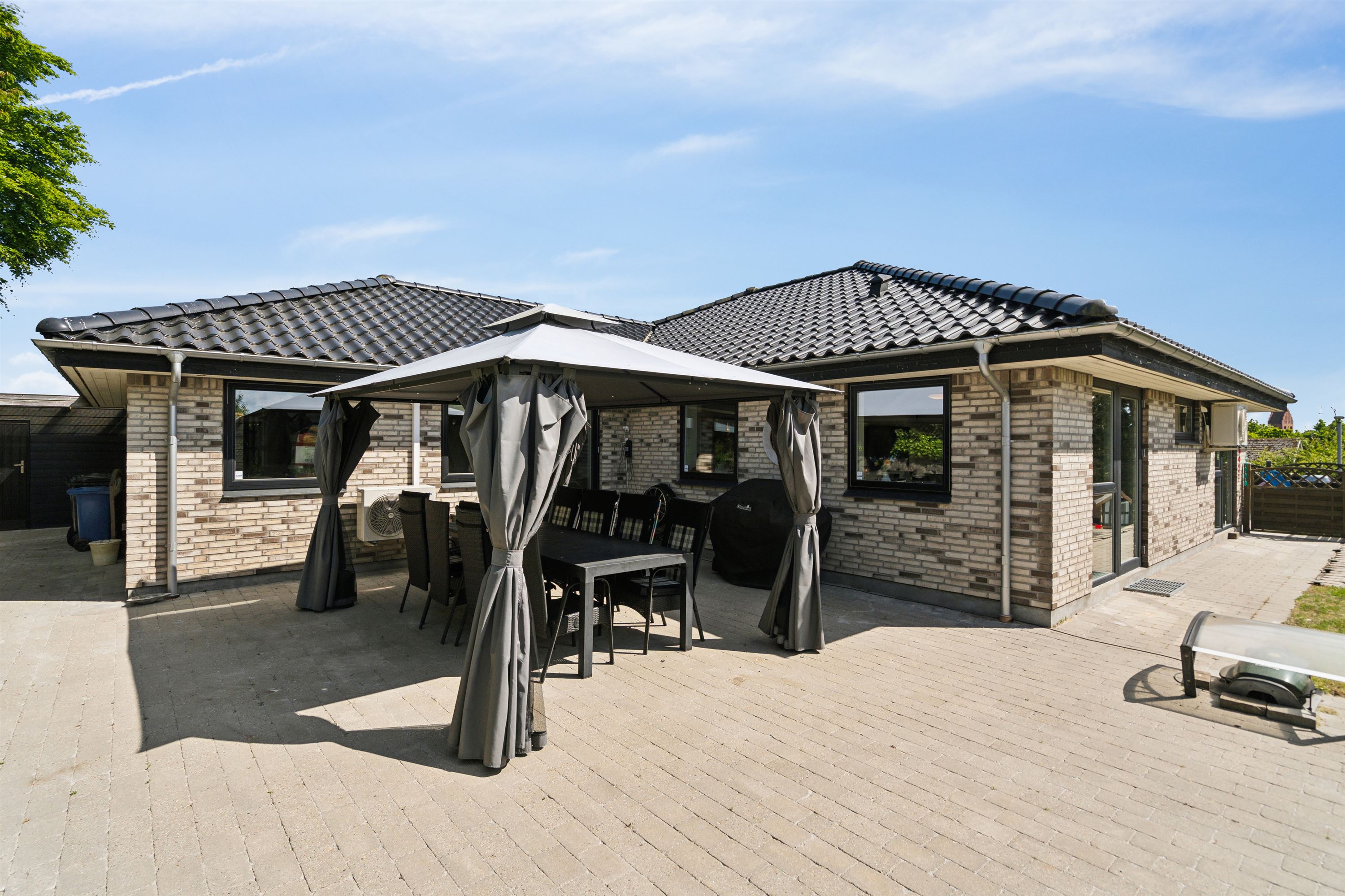 Villa på Solsiden 2 5270 Odense N.