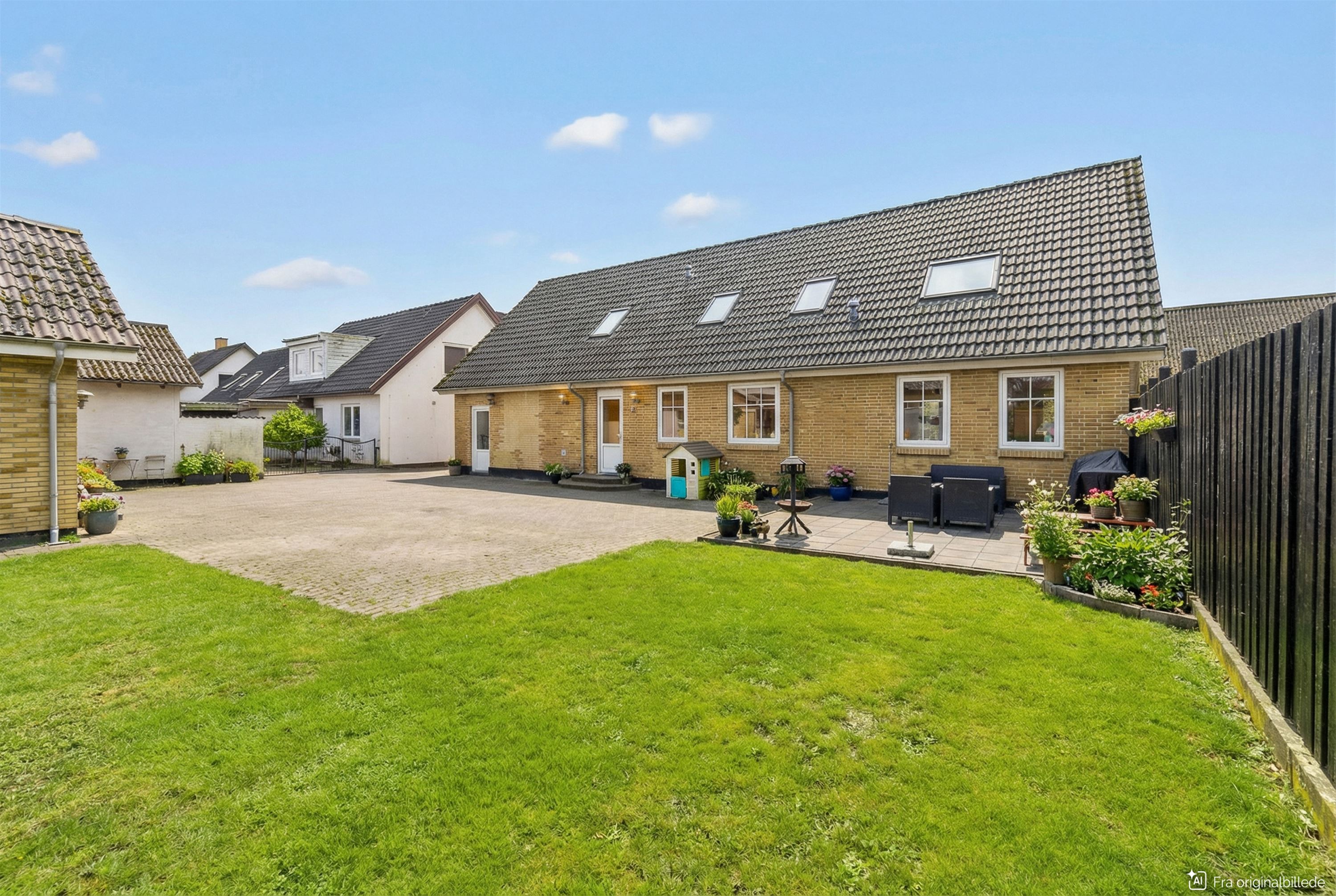 Villa på Stationsvej 3 9670 Løgstør.