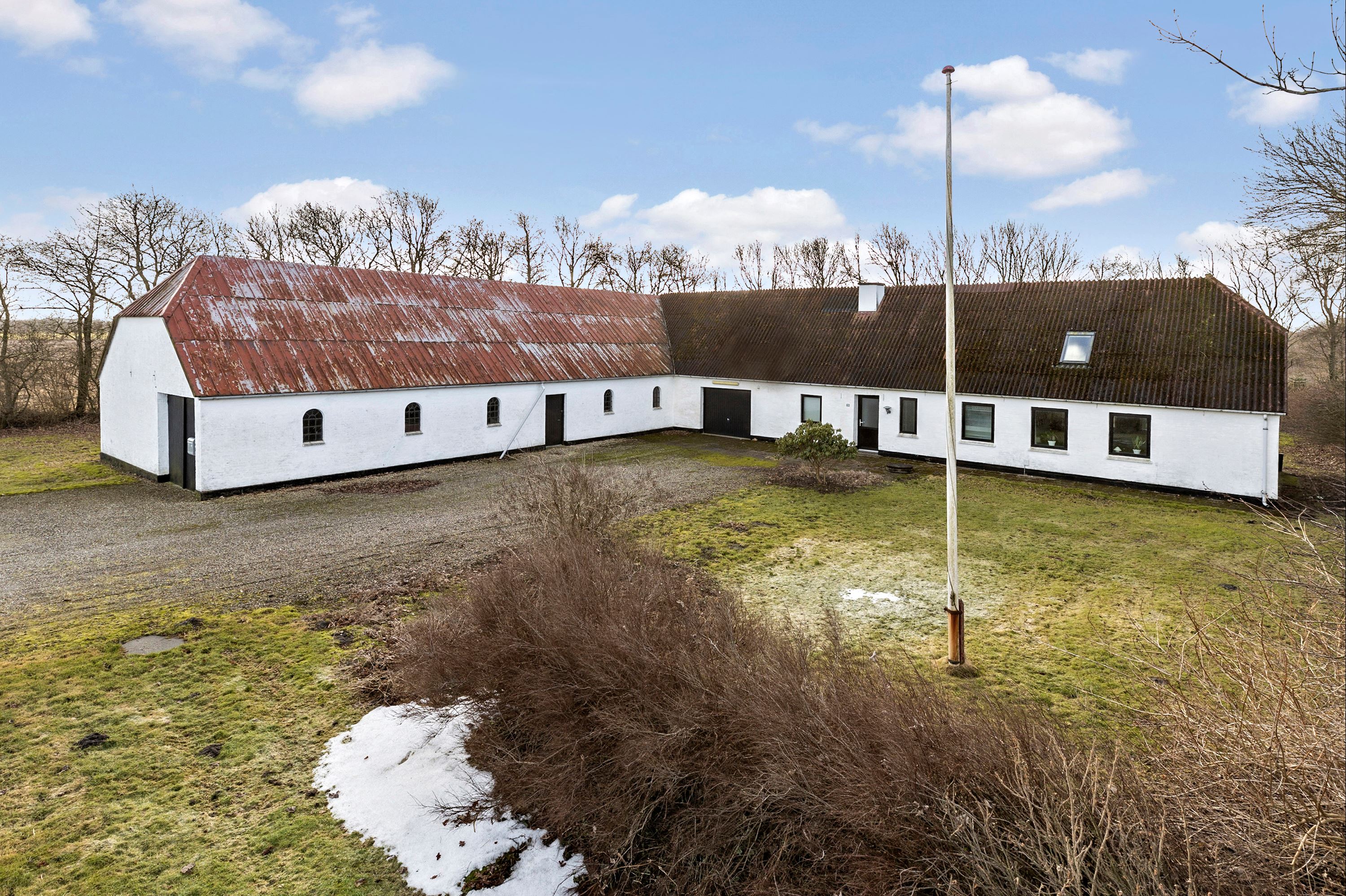 Landejendom på Svinget 73 9700 Brønderslev.