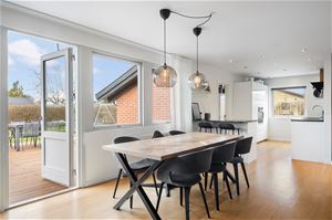 Villa til salg hos EDC Poul Erik Bech, Greve & Karlslunde, billede 1 af 1
