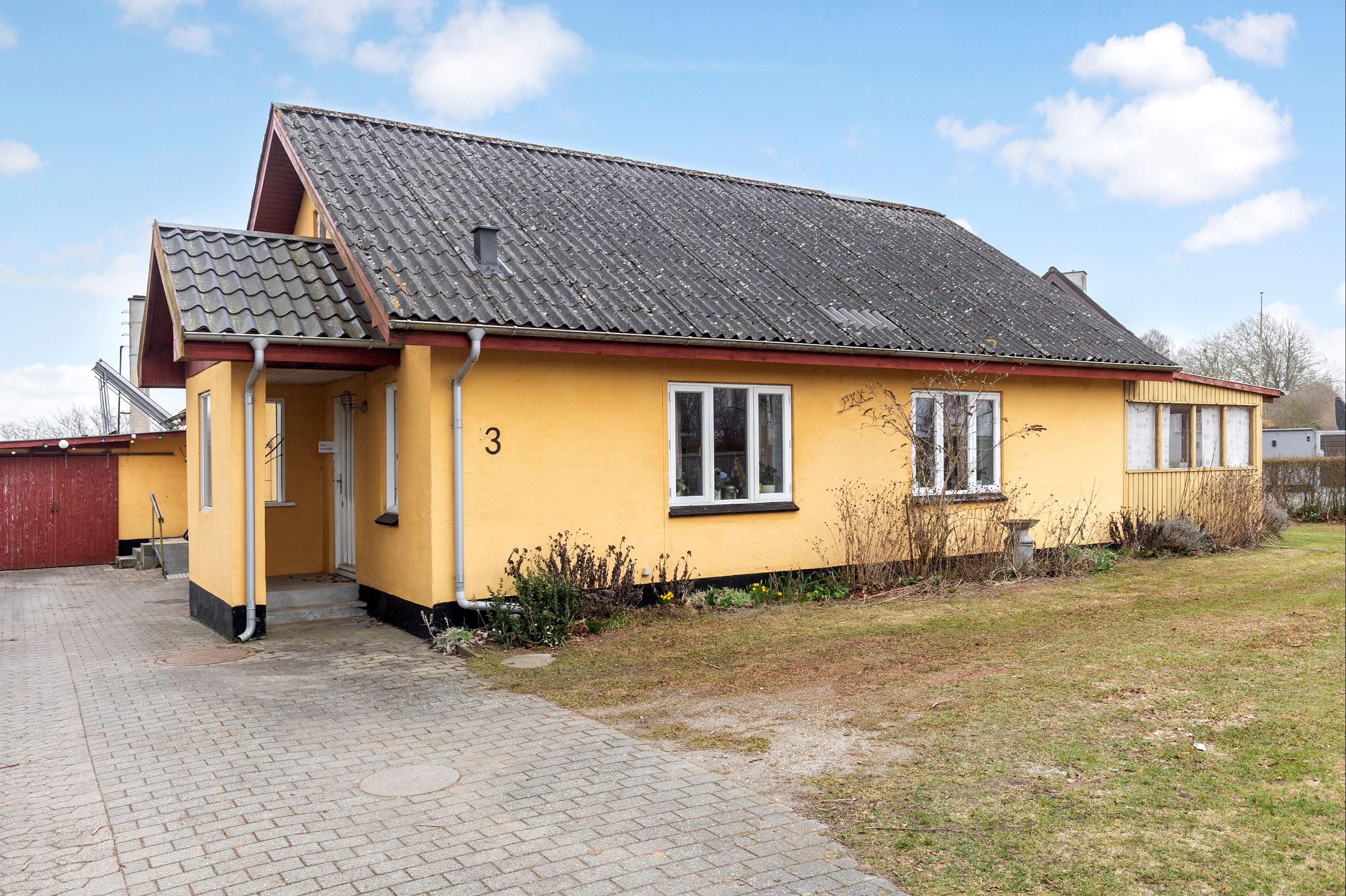 Villa på Marbækvej 3 8544 Mørke.