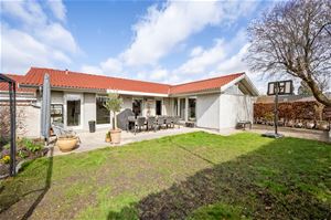 Villa til salg hos EDC Poul Erik Bech