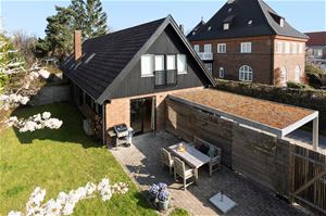 Villa til salg hos EDC Poul Erik Bech, Godthåbsvej, billede 1 af 1