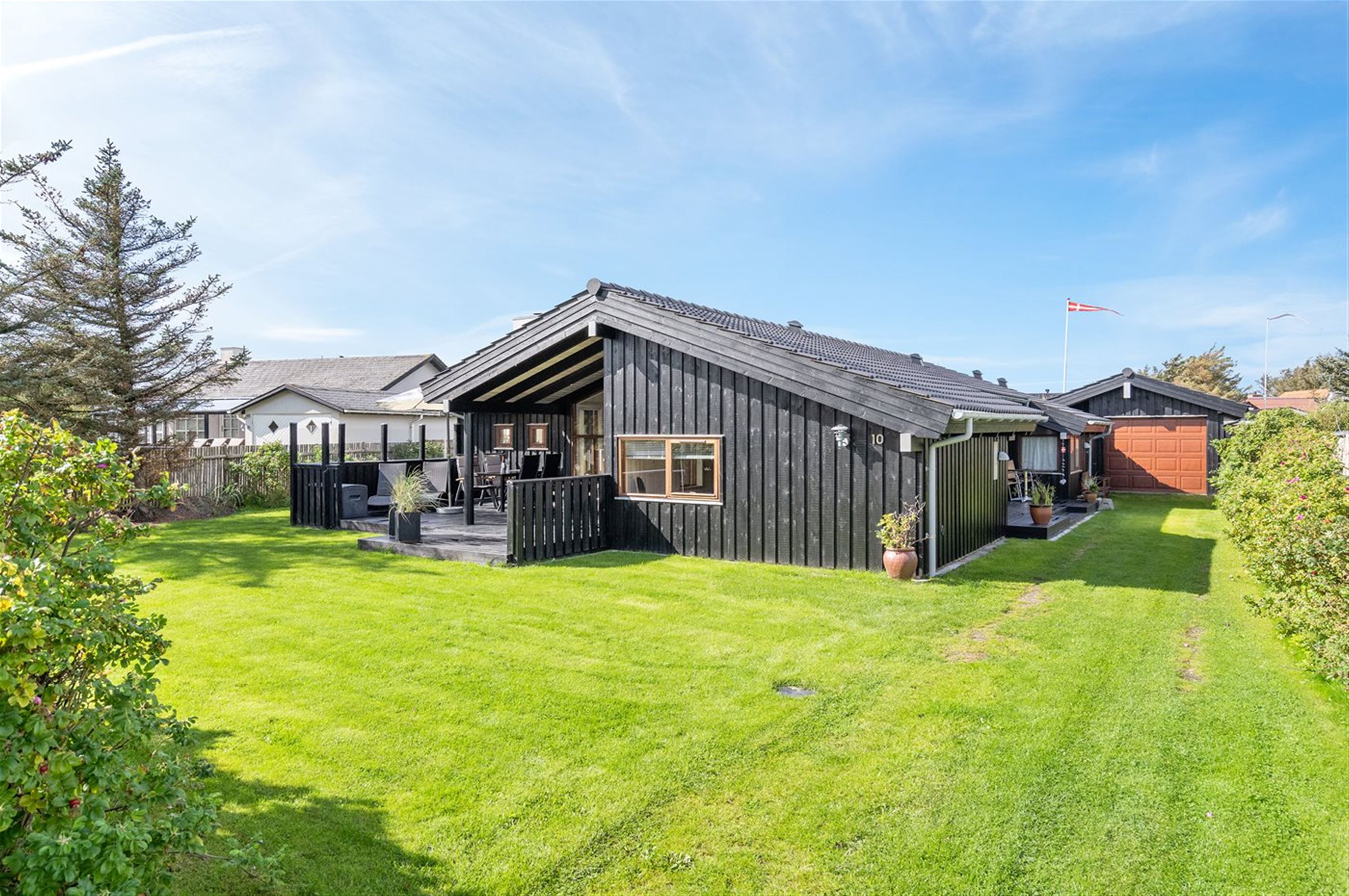 Fritidshus på Kr. Thomsensvej 10 9492 Blokhus.