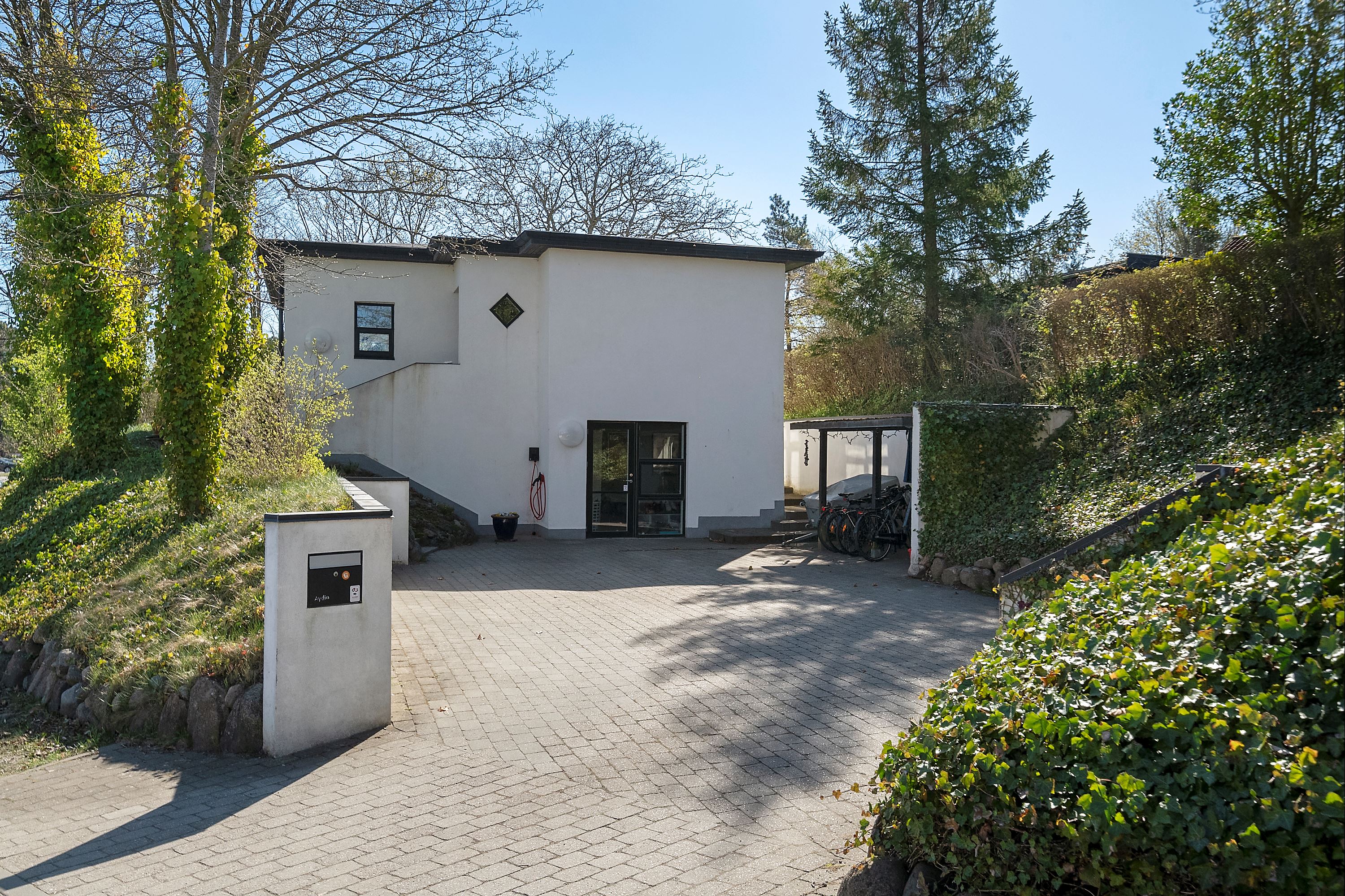 Villa på Castenschioldsvej 1 8270 Højbjerg.