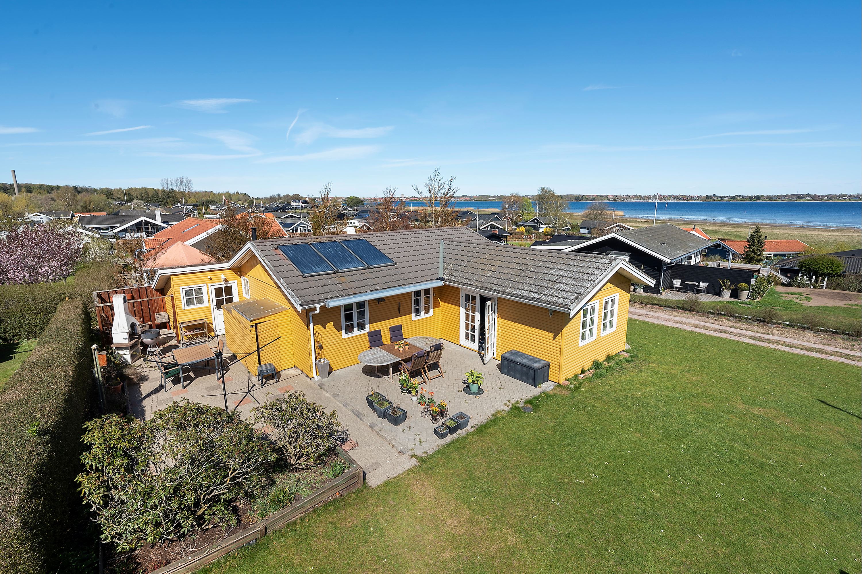 House, 112 m², land 986 m²