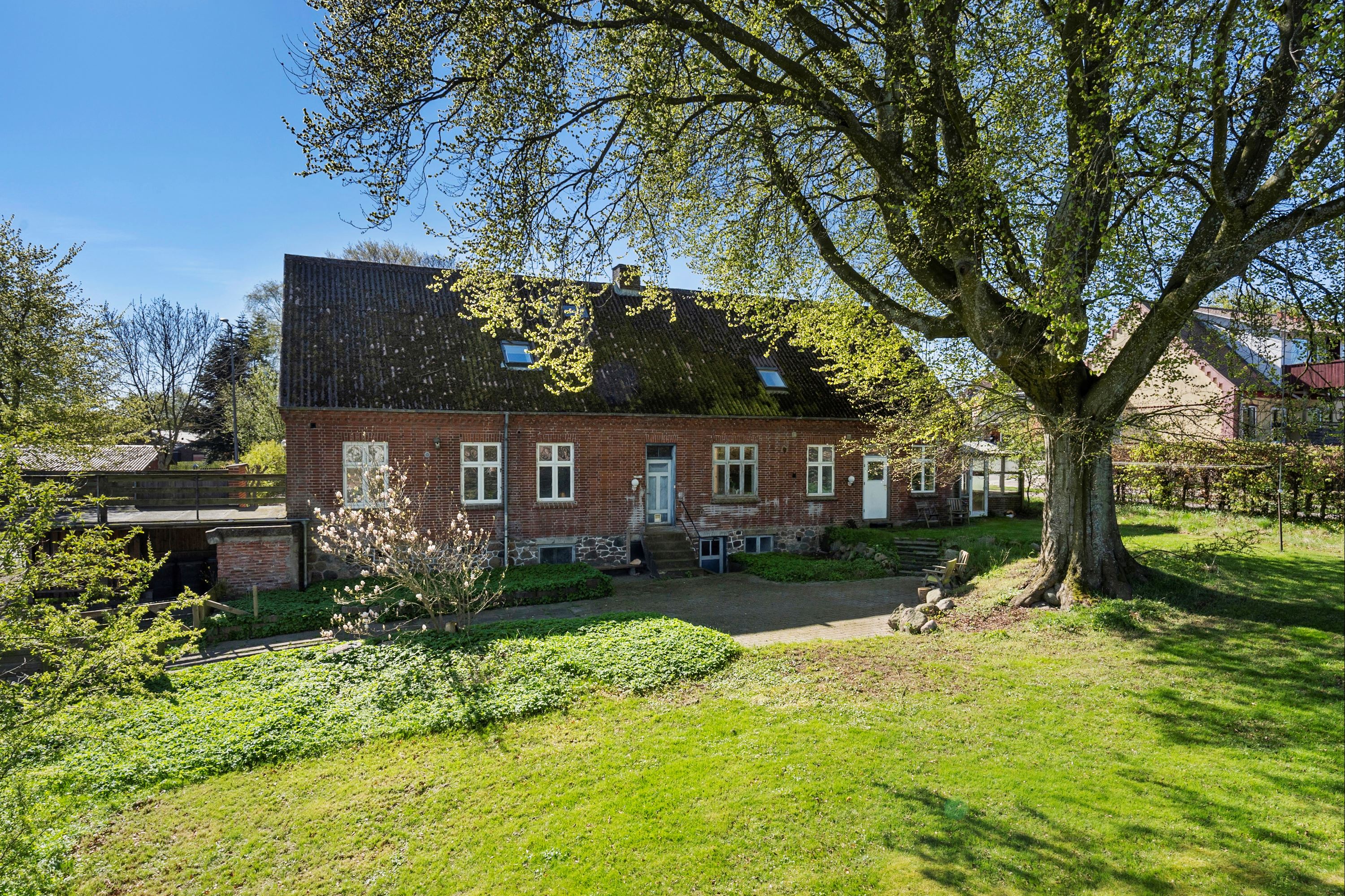 Villa på Østergade 23 8620 Kjellerup.