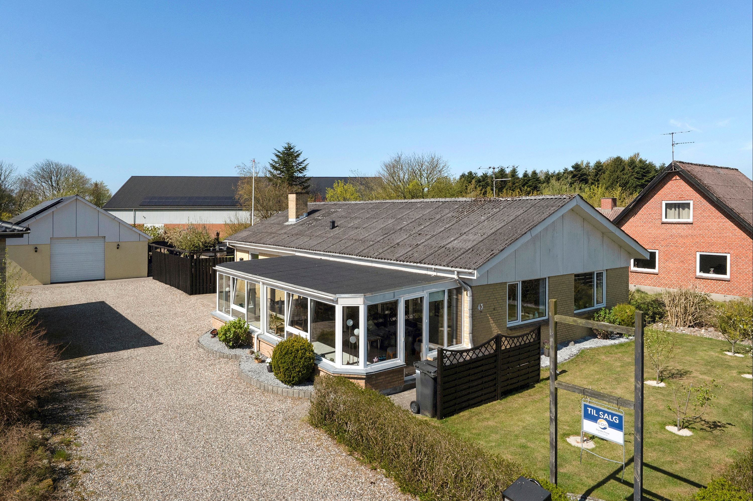 Villa på Løgstørvej 43 9640 Farsø.
