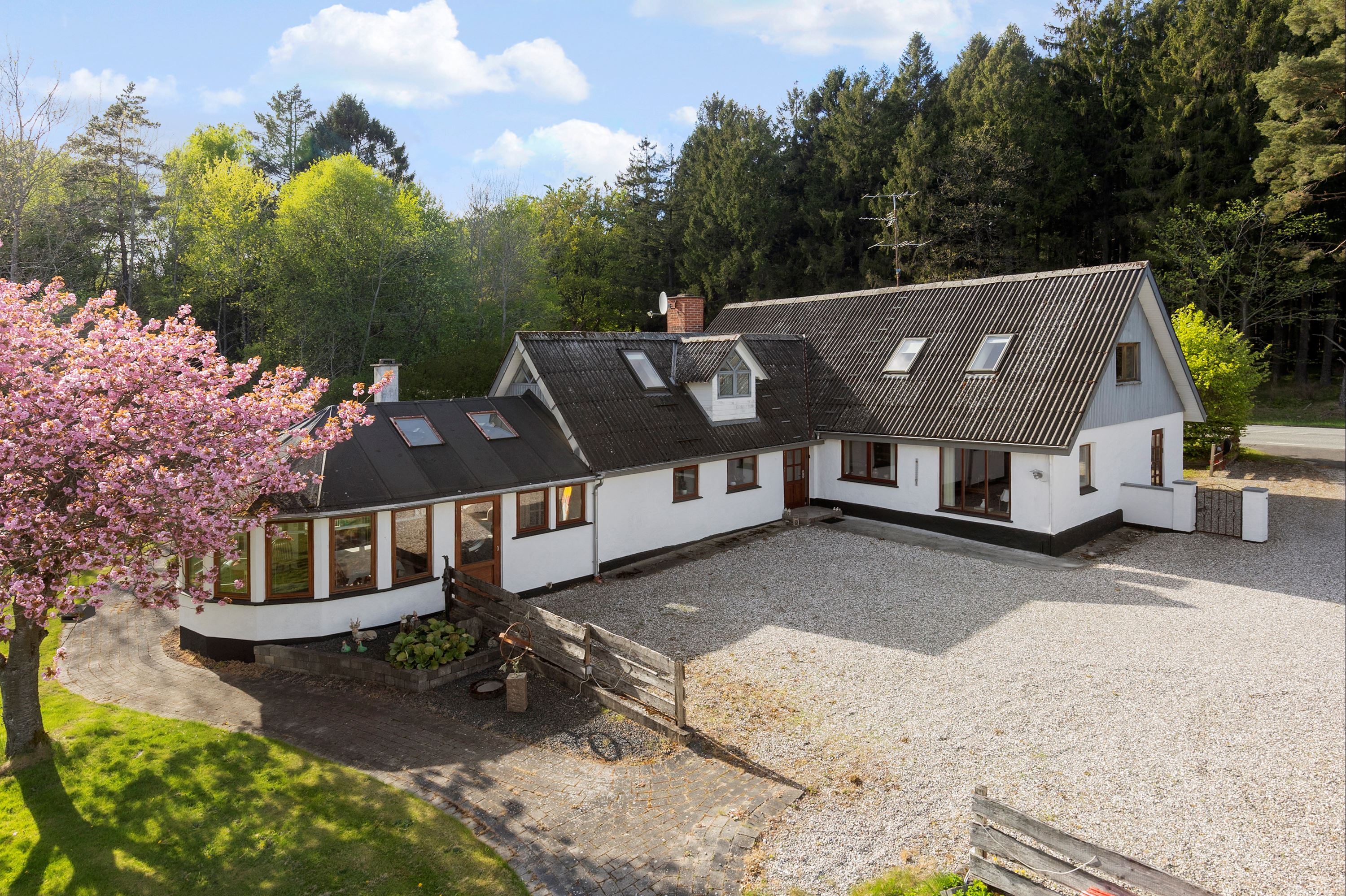 Villa på Hovedvejen 123 8963 Auning.