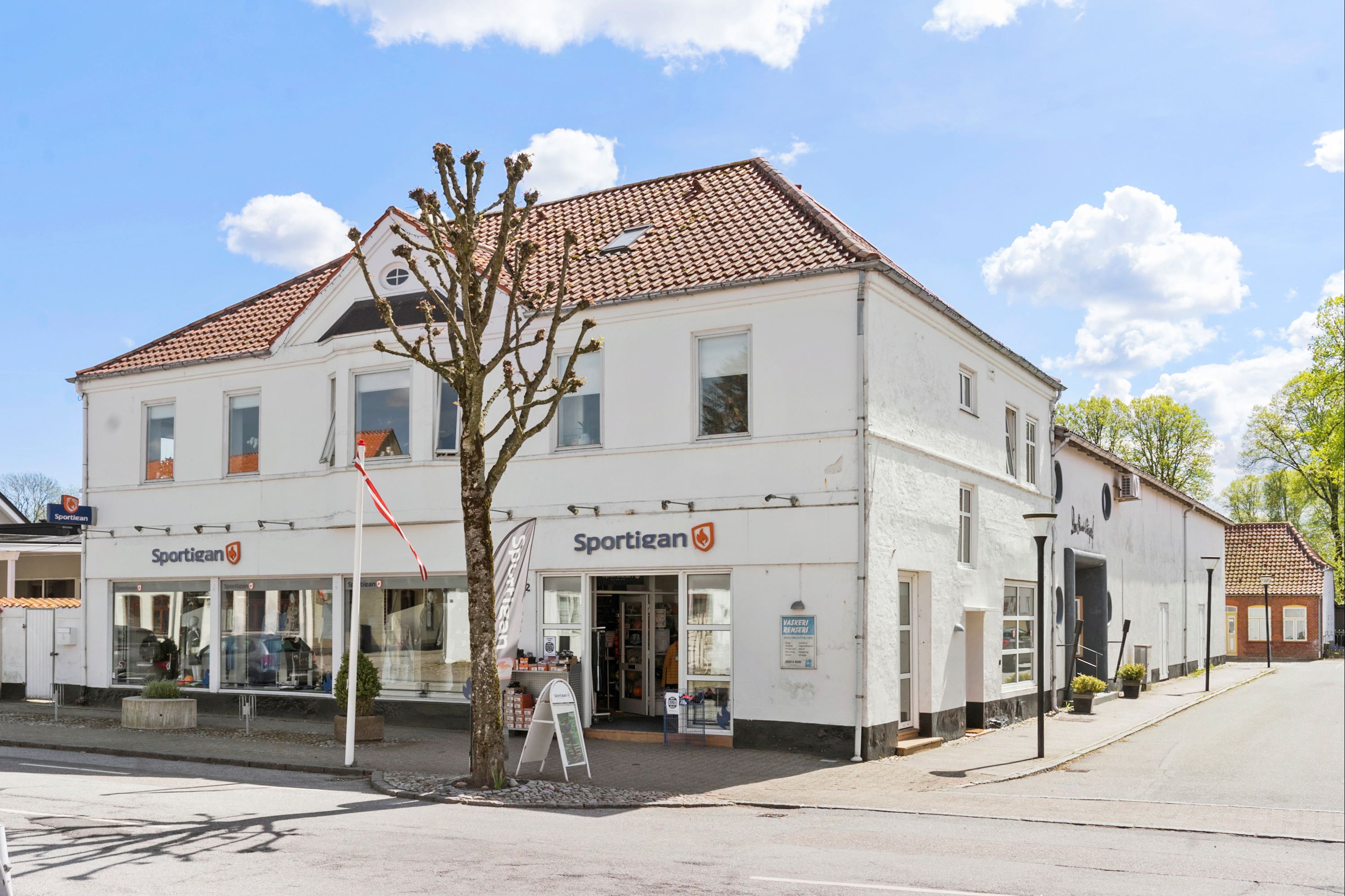 Hus – Løgumkloster, Krogager
