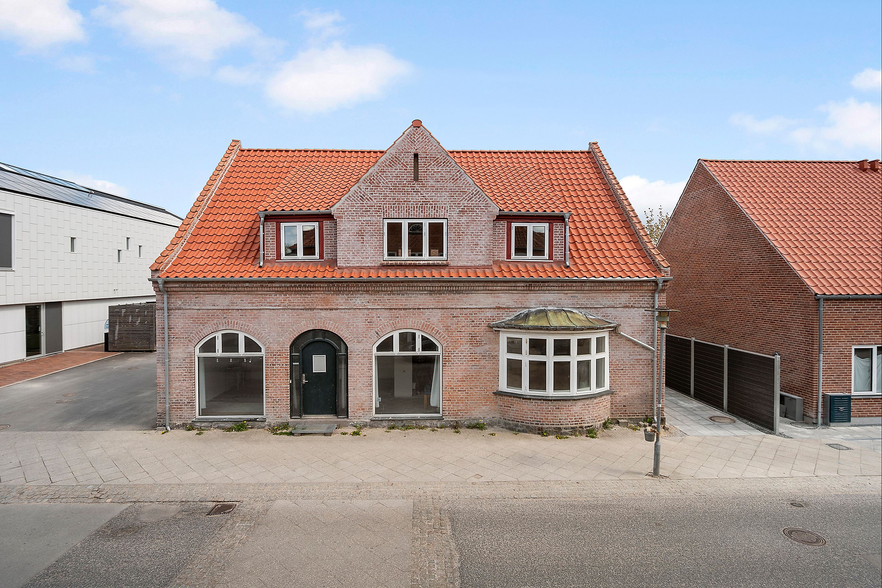 Villa på Søndergade 13 4130 Viby Sjælland.