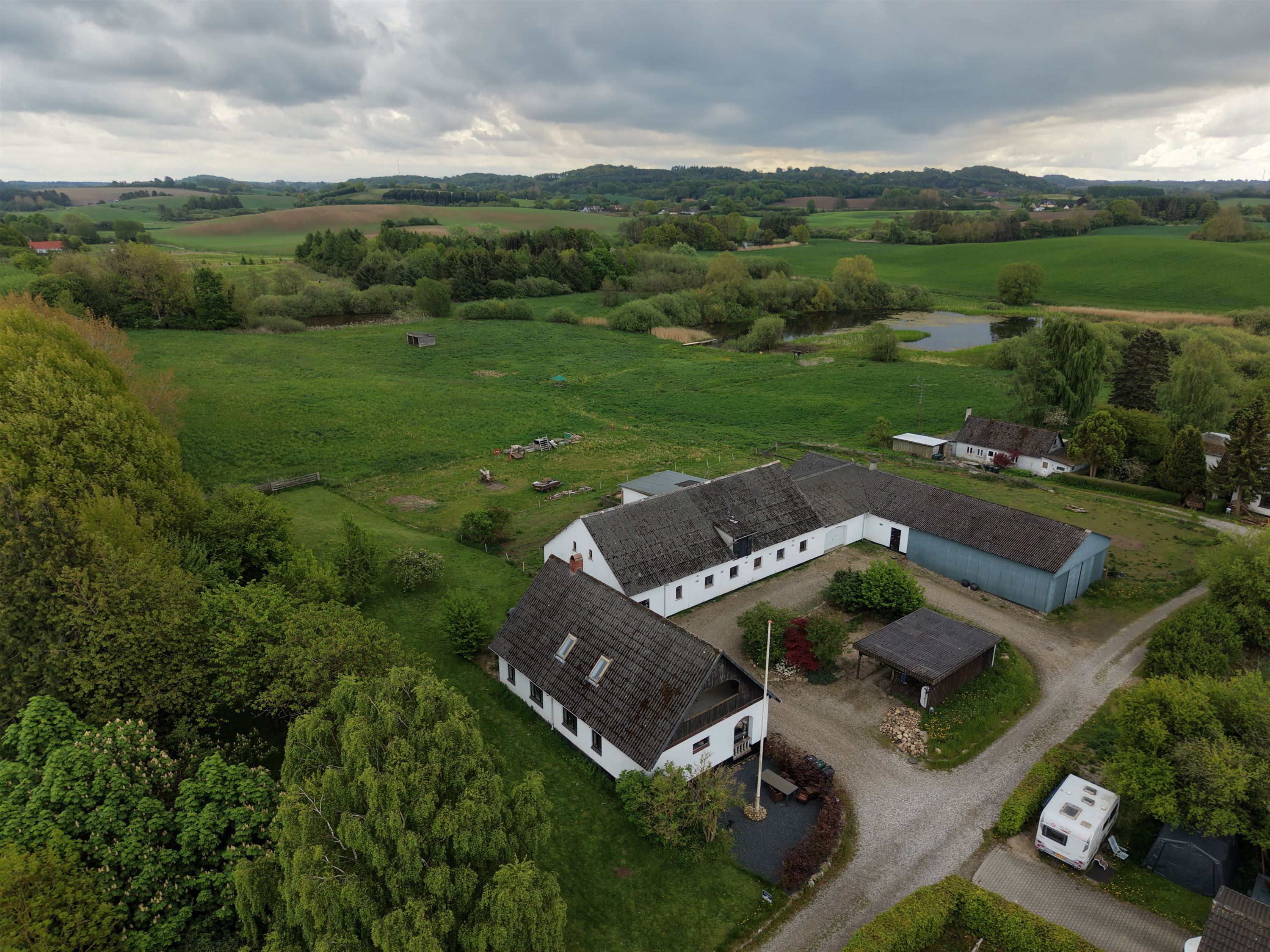 Landejendom på Ladegård Mark 10 5560 Aarup.