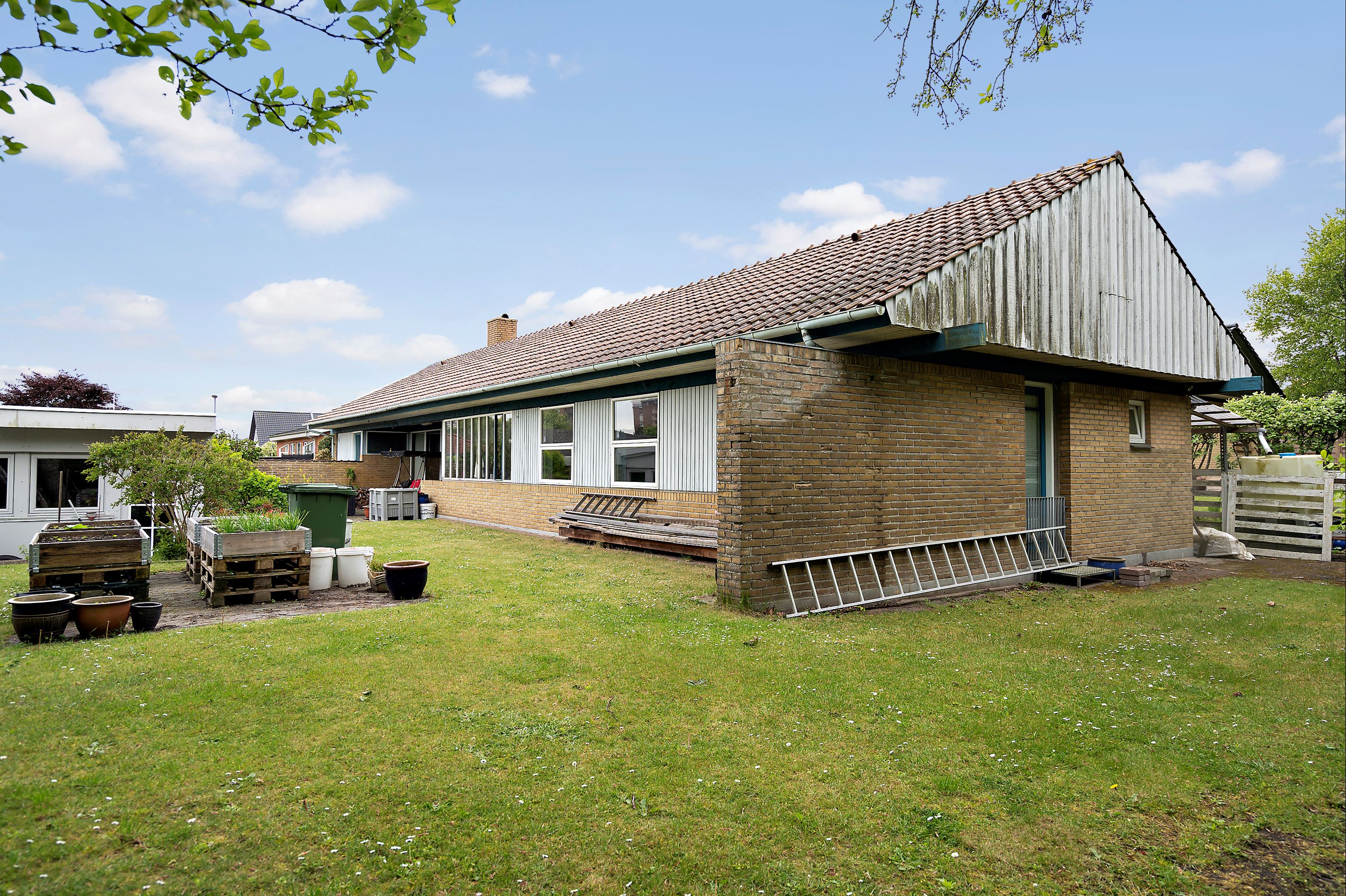 Villa på Hasselvej 21 6705 Esbjerg Ø.