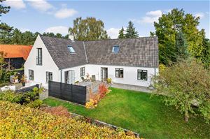 Villa til salg hos EDC Poul Erik Bech Albertslund og Vallensbæk
