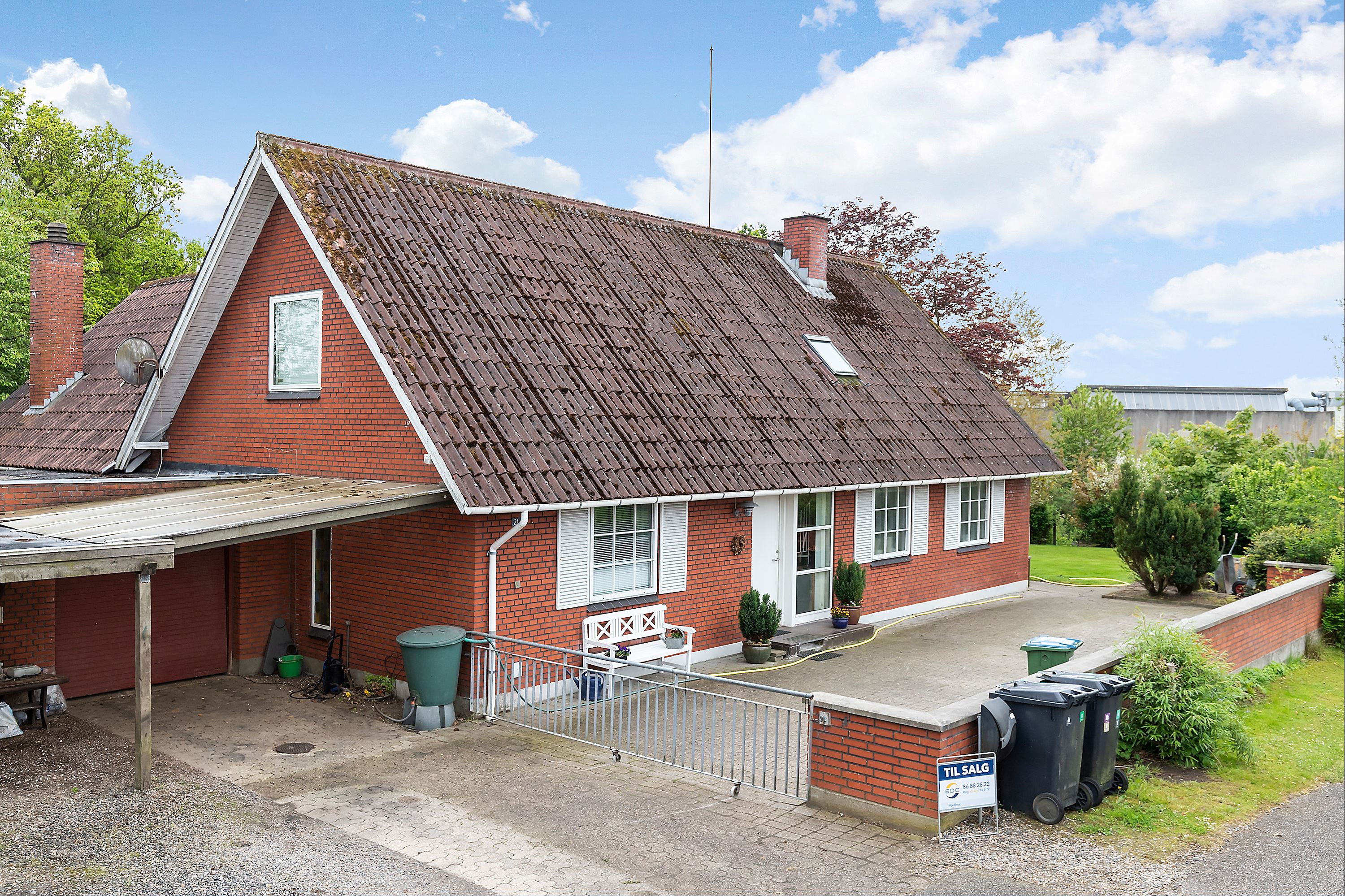 Villa på Sv. Grathes Vej 21 8620 Kjellerup.