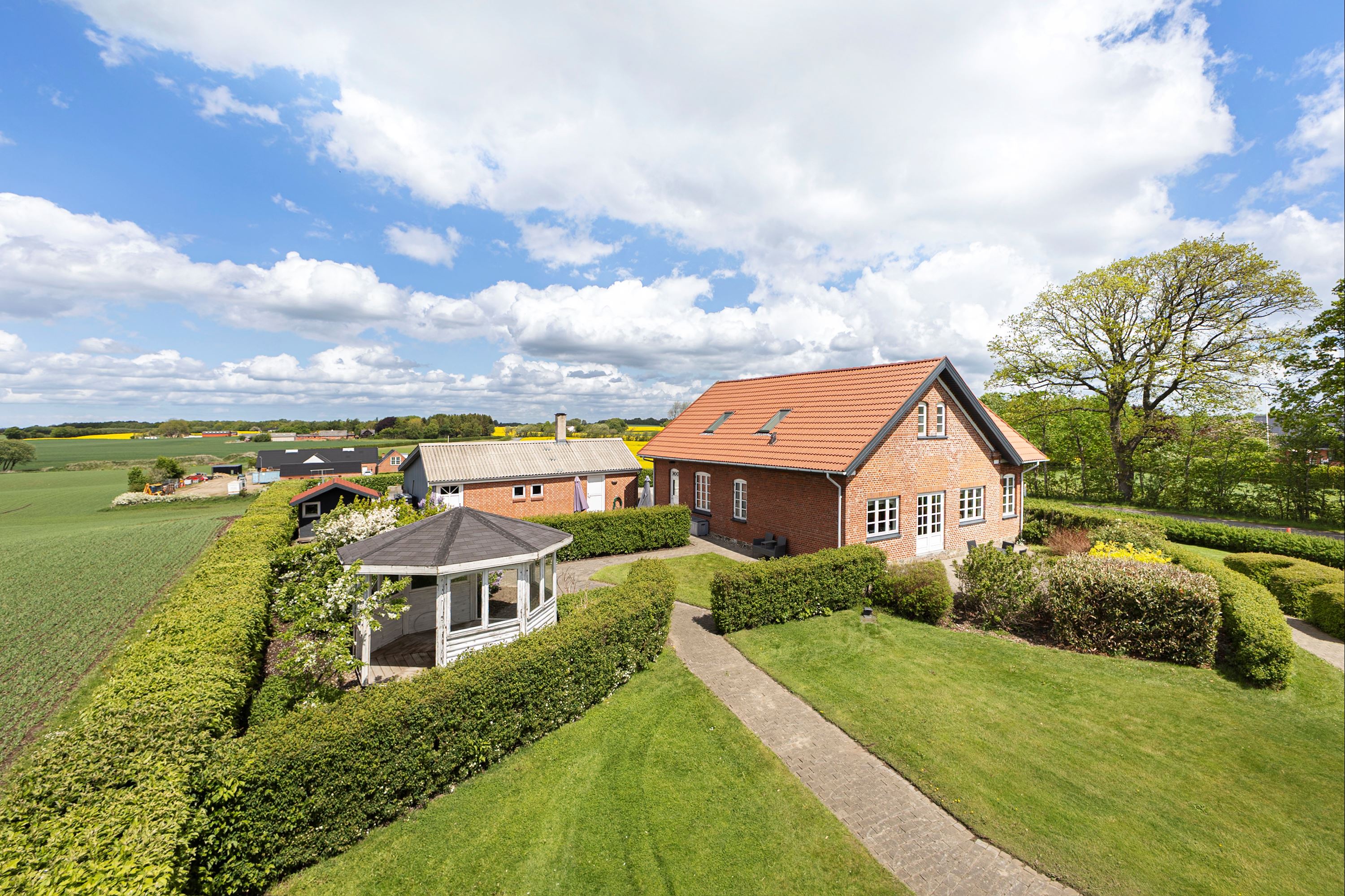 Villa på Grågårdevej 6 8620 Kjellerup.