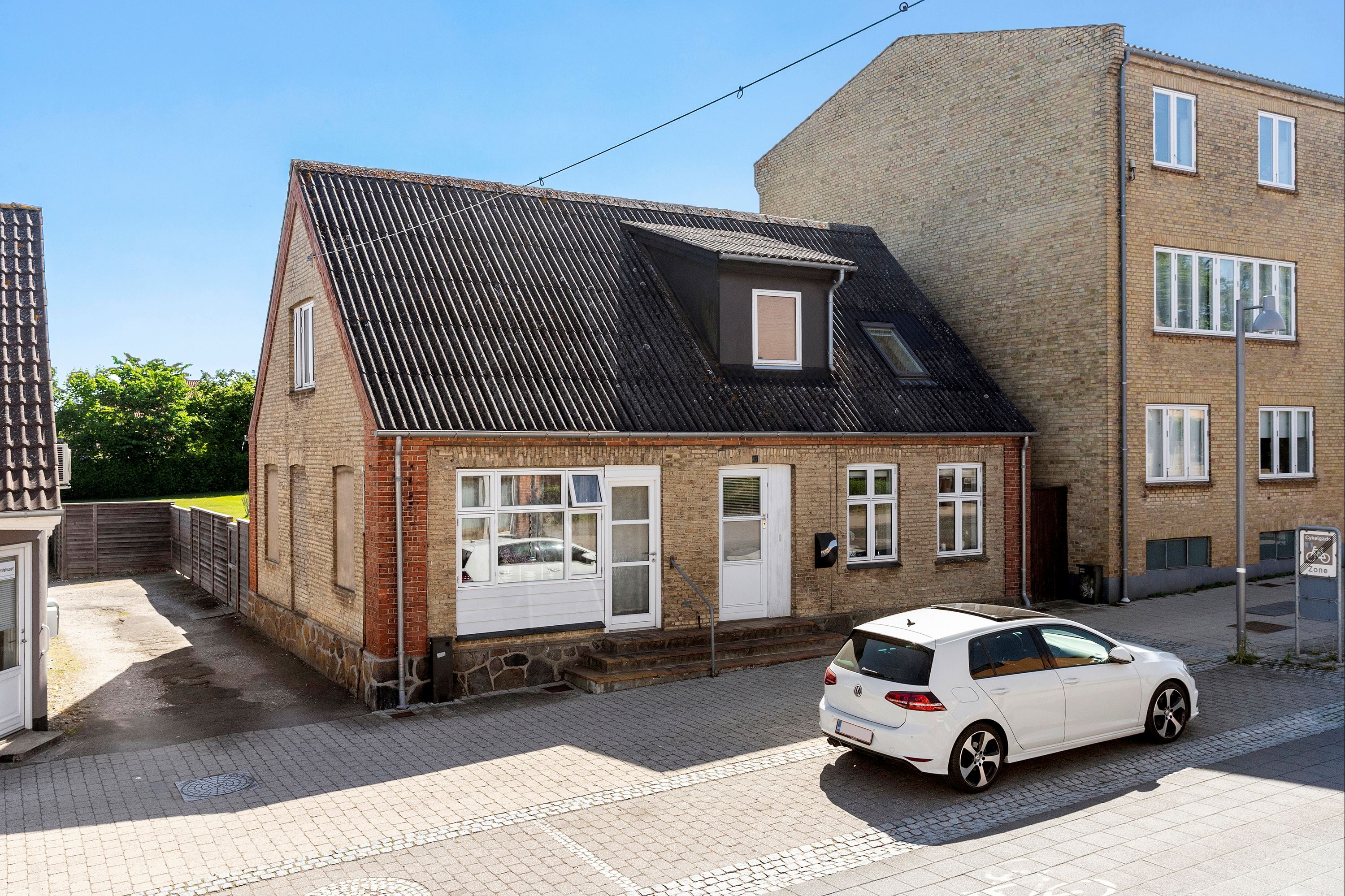 Villa på Jernbanegade 67 4690 Haslev.