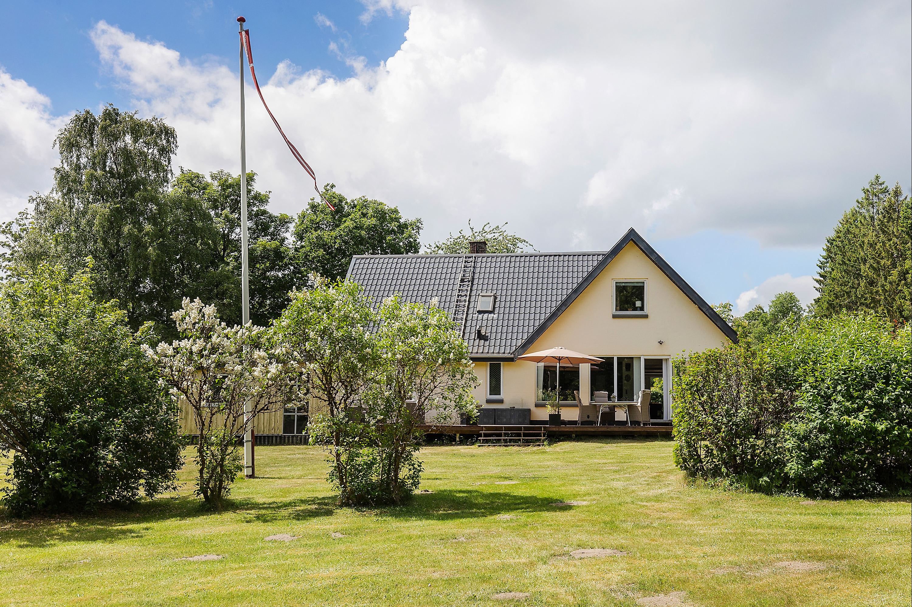 Villa på Hovedvejen 125 8963 Auning.