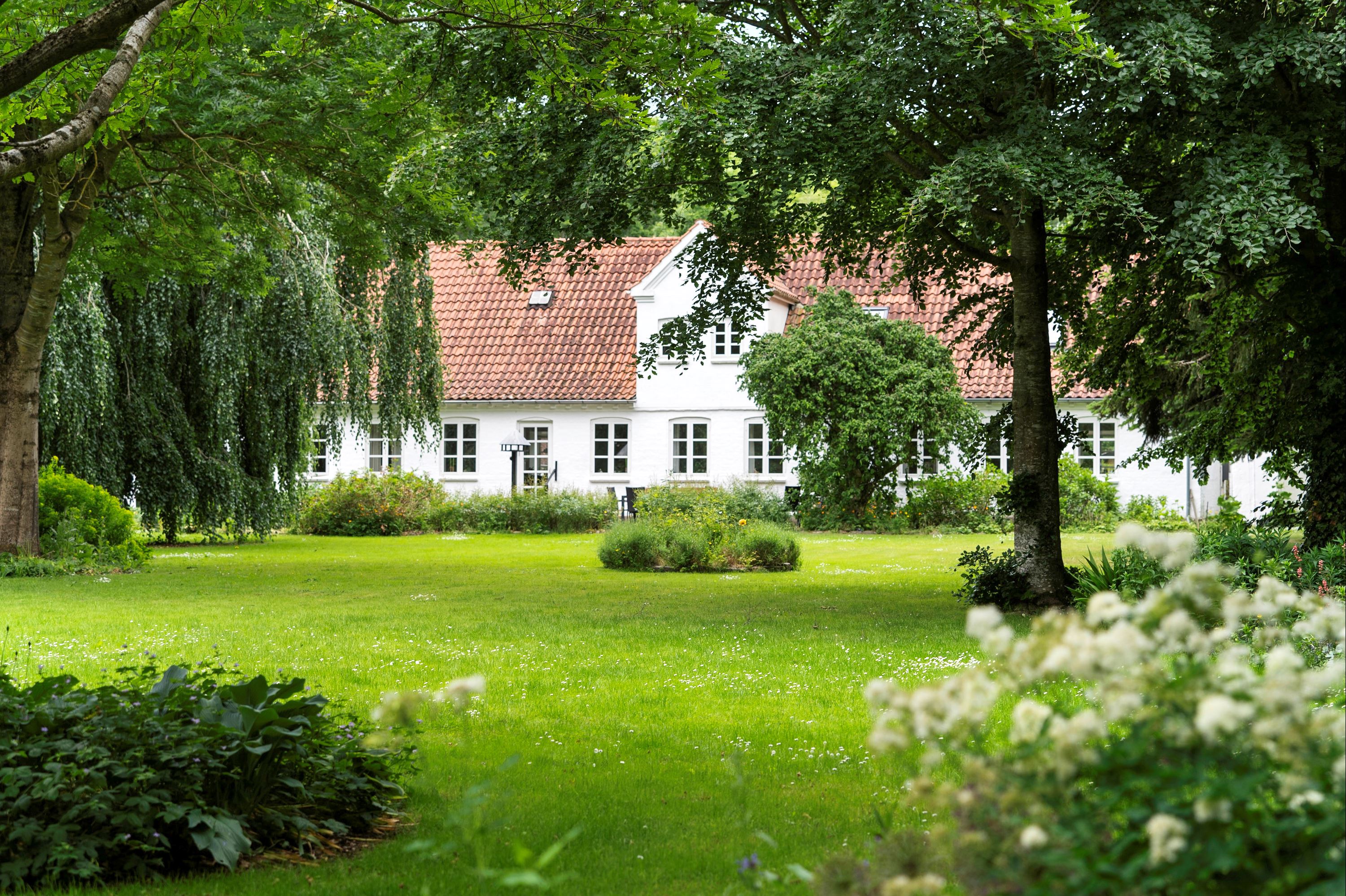 Landejendom på Lumbygade 1 5792 Årslev.
