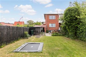 Villalejlighed til salg hos EDC Poul Erik Bech, Valby og Sydhavnen