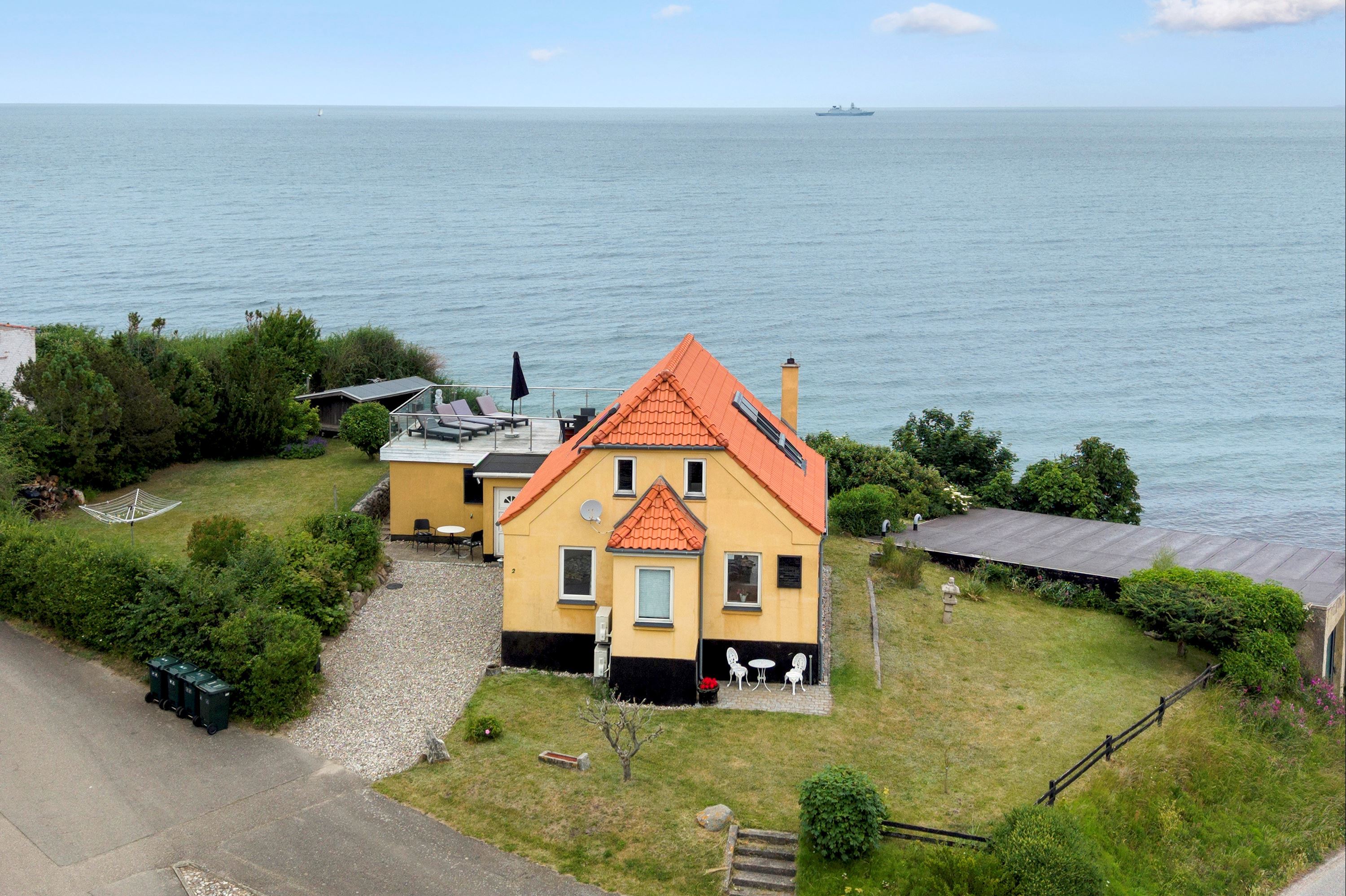 Villa på Røgerivej 2 4583 Sjællands Odde.