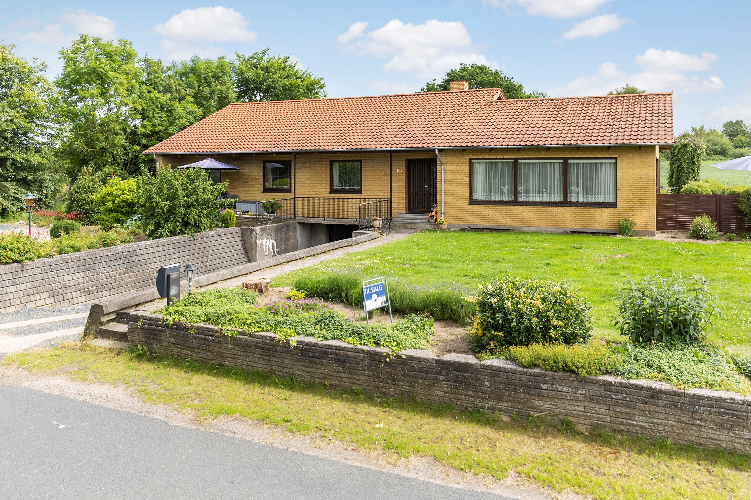 Villa på Møllegyden 102 5250 Odense SV.