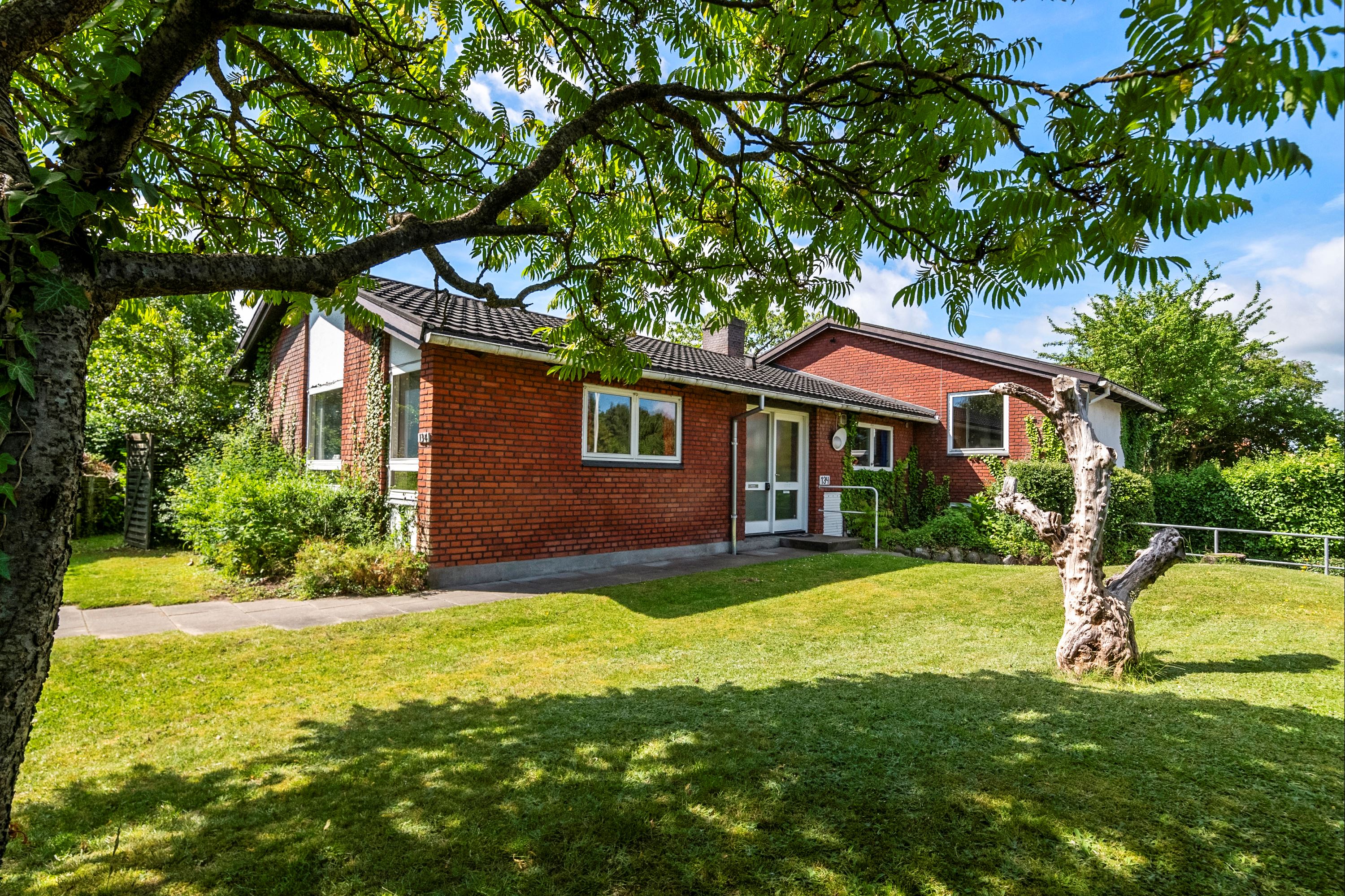 Villa på Jyllands Allé 134 8270 Højbjerg.
